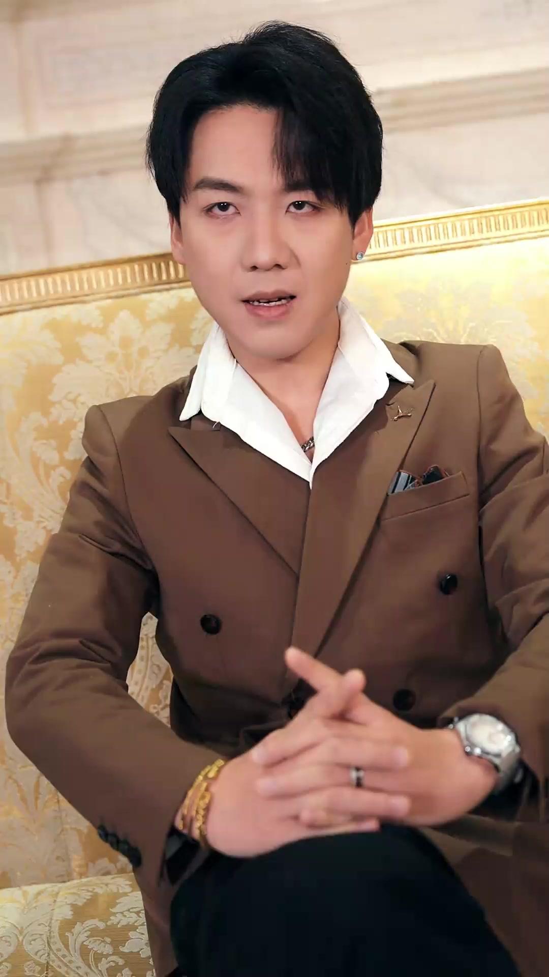 (Dublajlı) Dilenci Kılığına Saklanan Kral