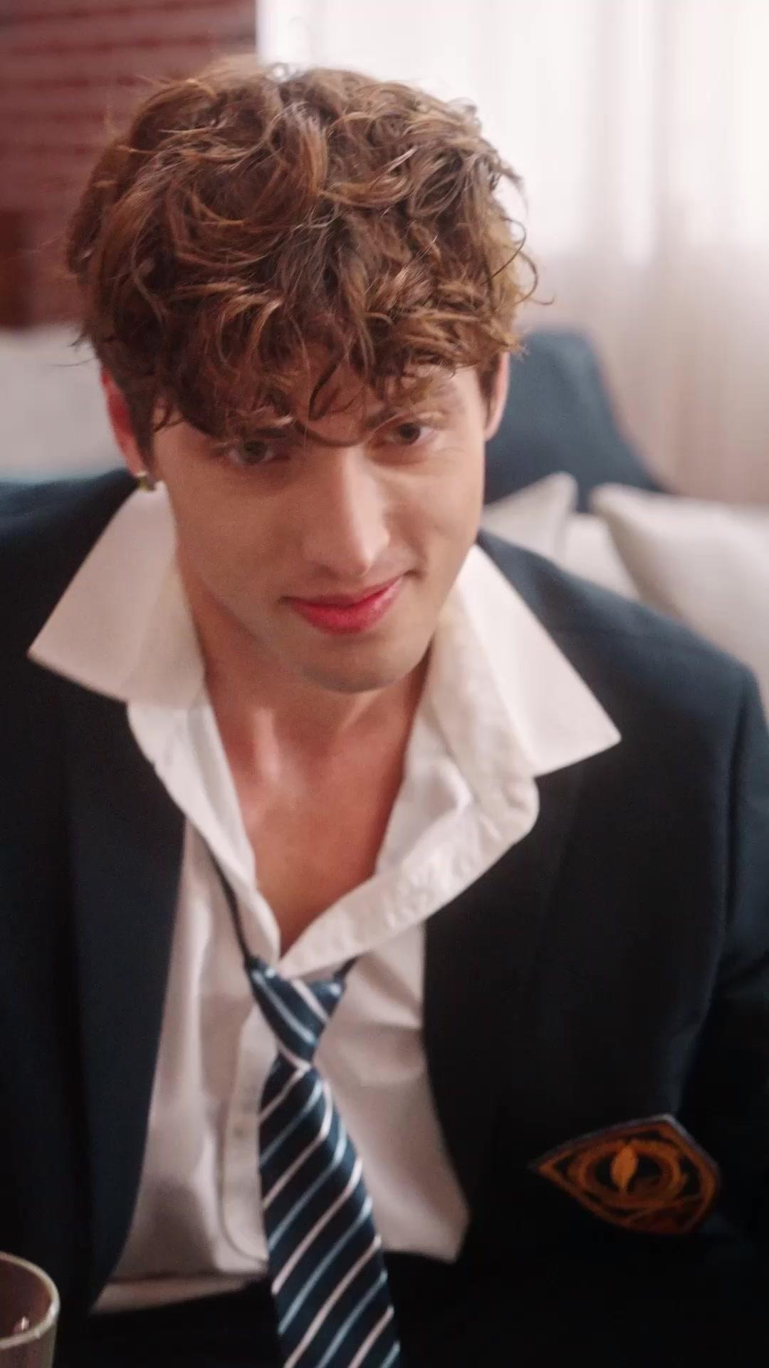 Golden Feather: Temptation Game