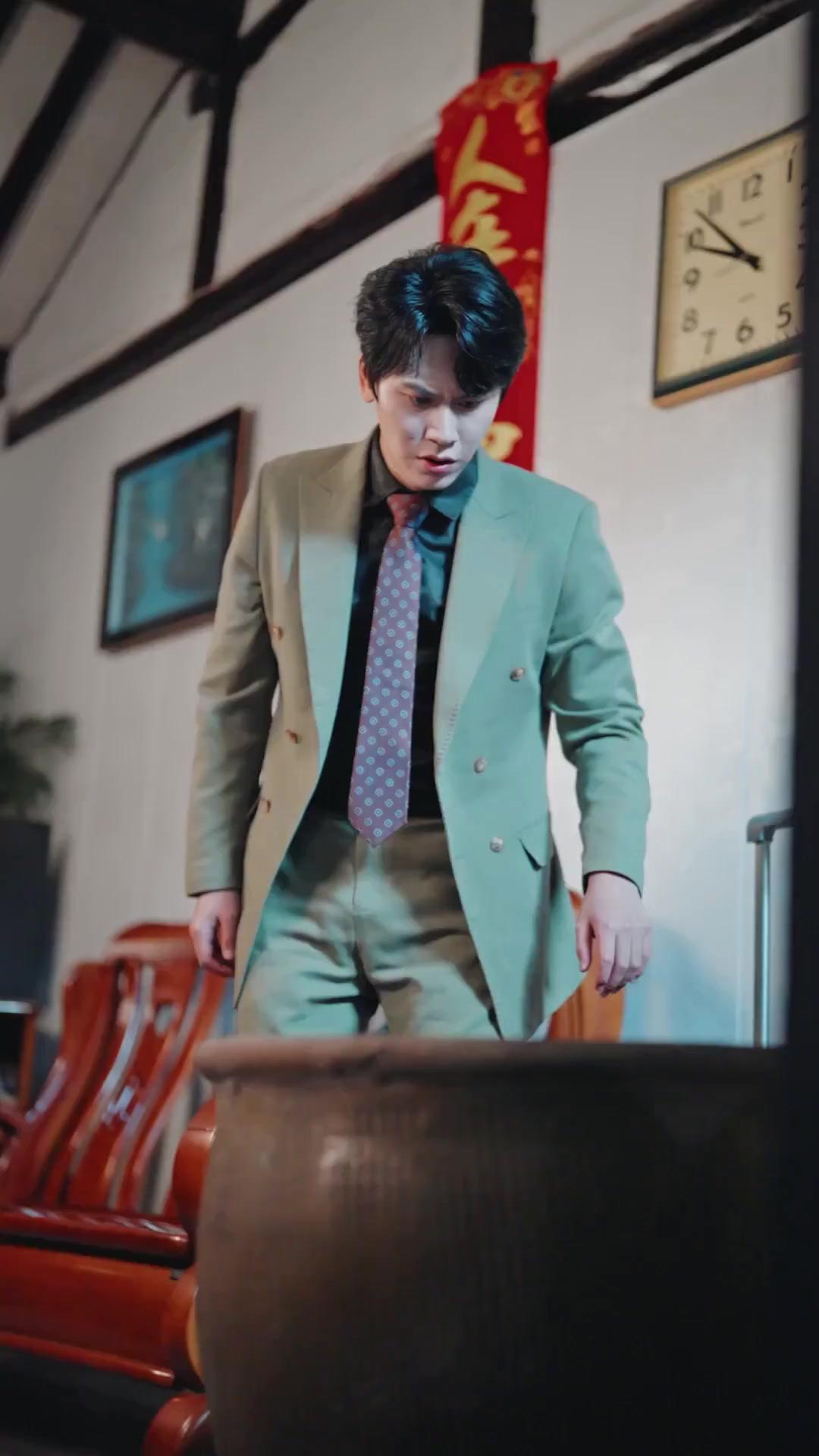 (Dublajlı) 1980'den Gelen Servet