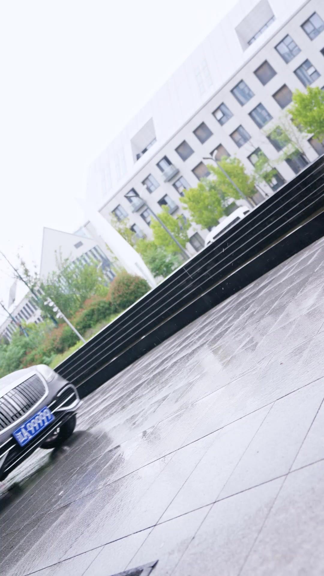 豹変～最愛の秘書が消えた日～