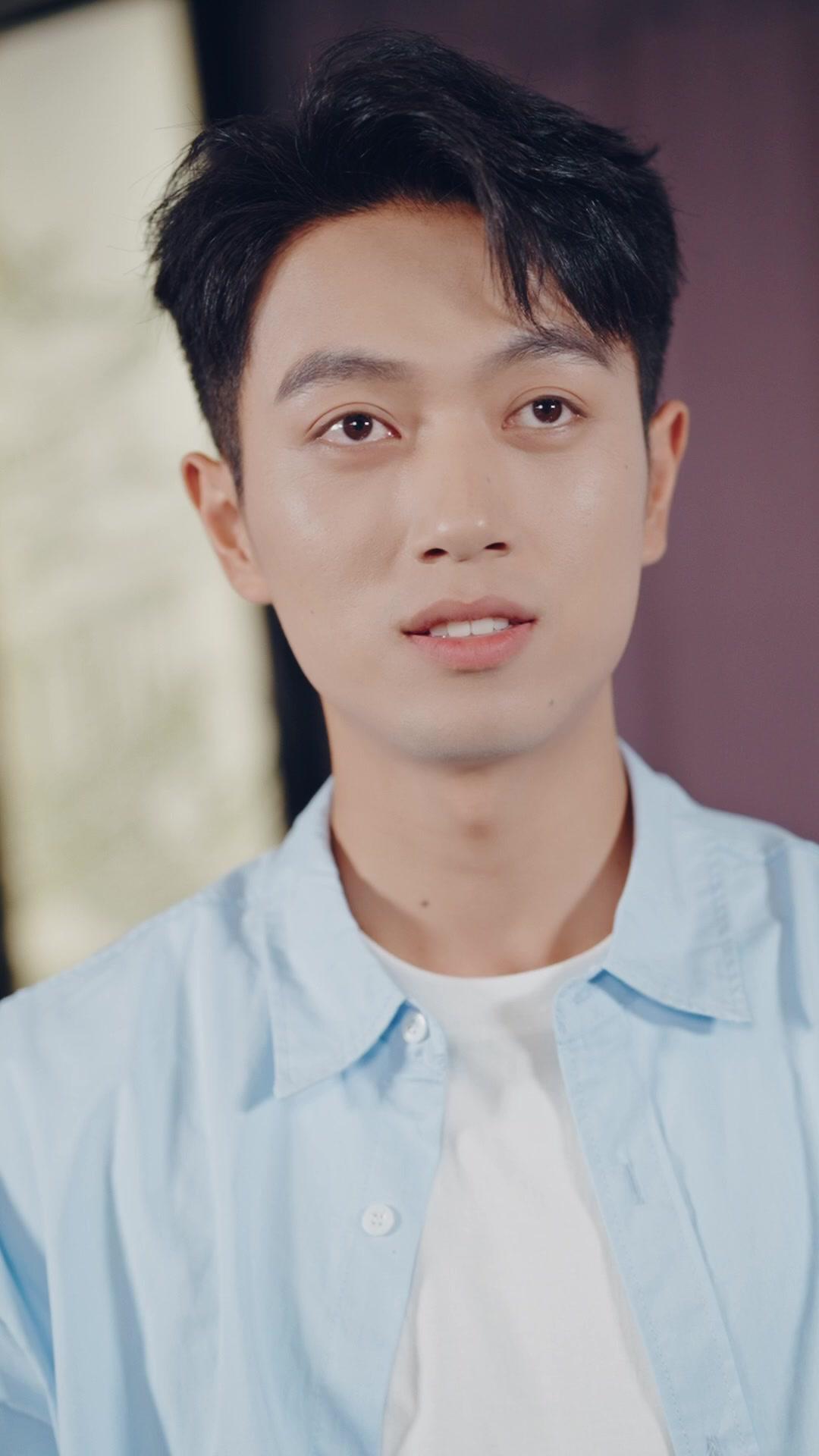 LE MAÎTRE DESCEND : JAMAIS GENDRE SOUMIS