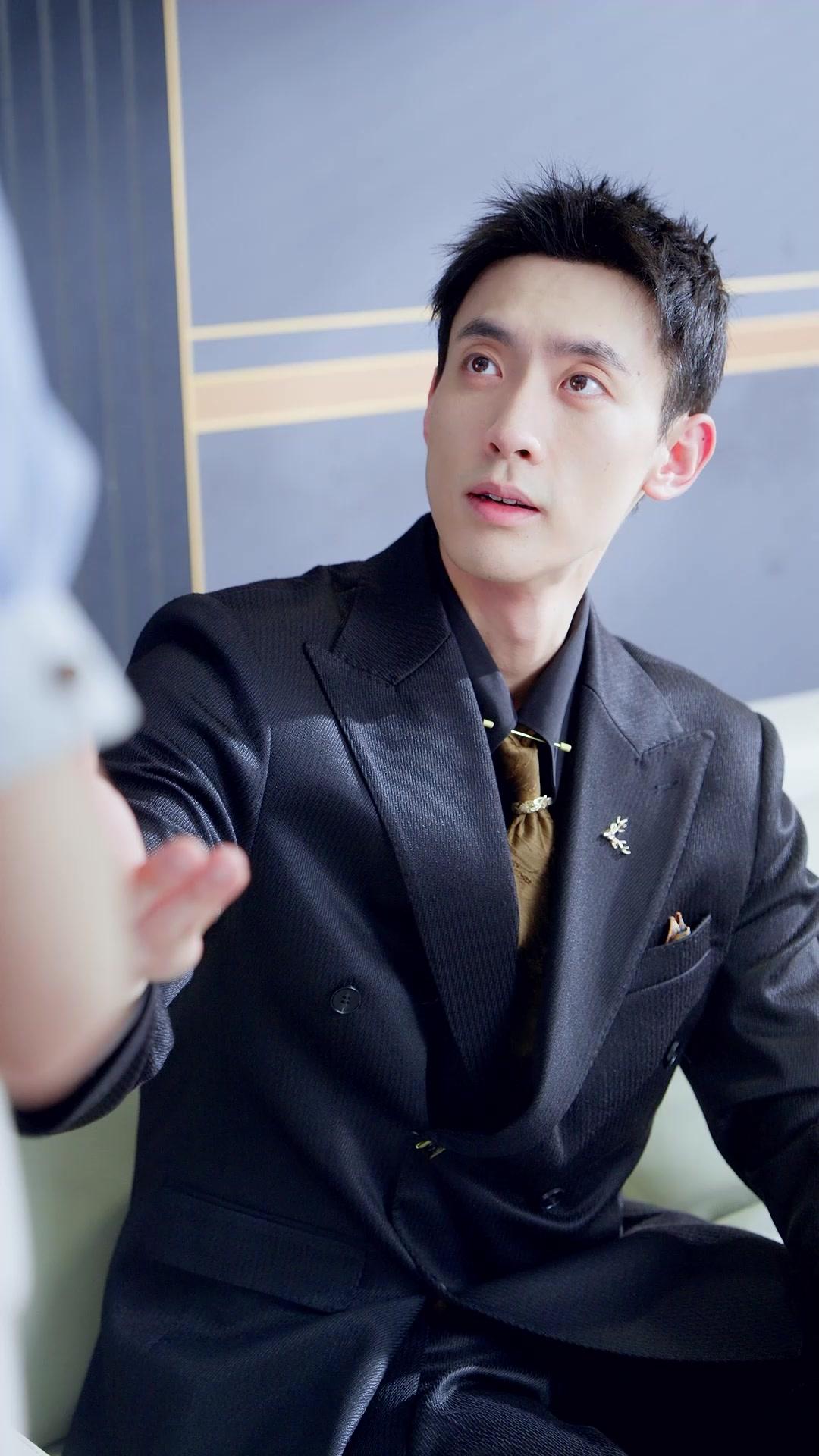 Hello Daddy, Your Son Is Right Here!