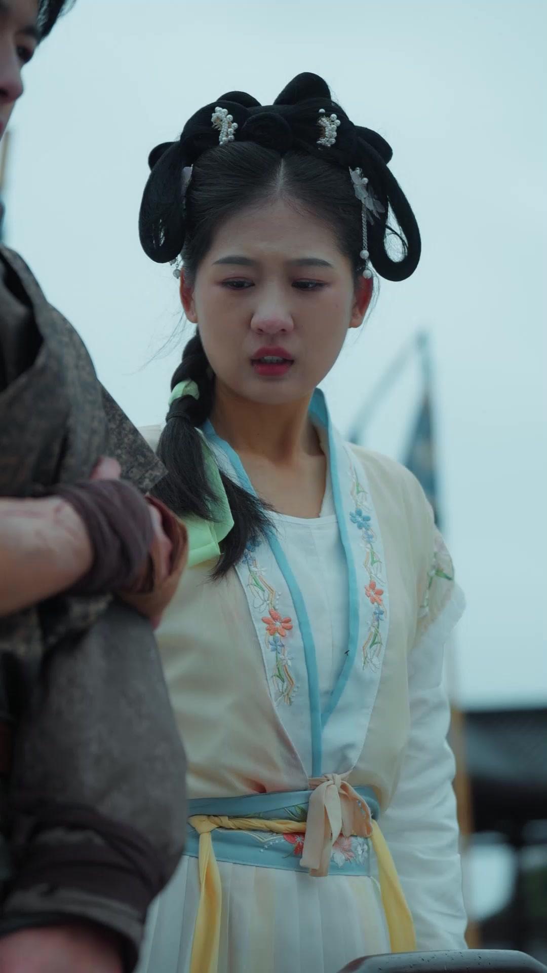 Dewa Bela Diri Turun Dunia