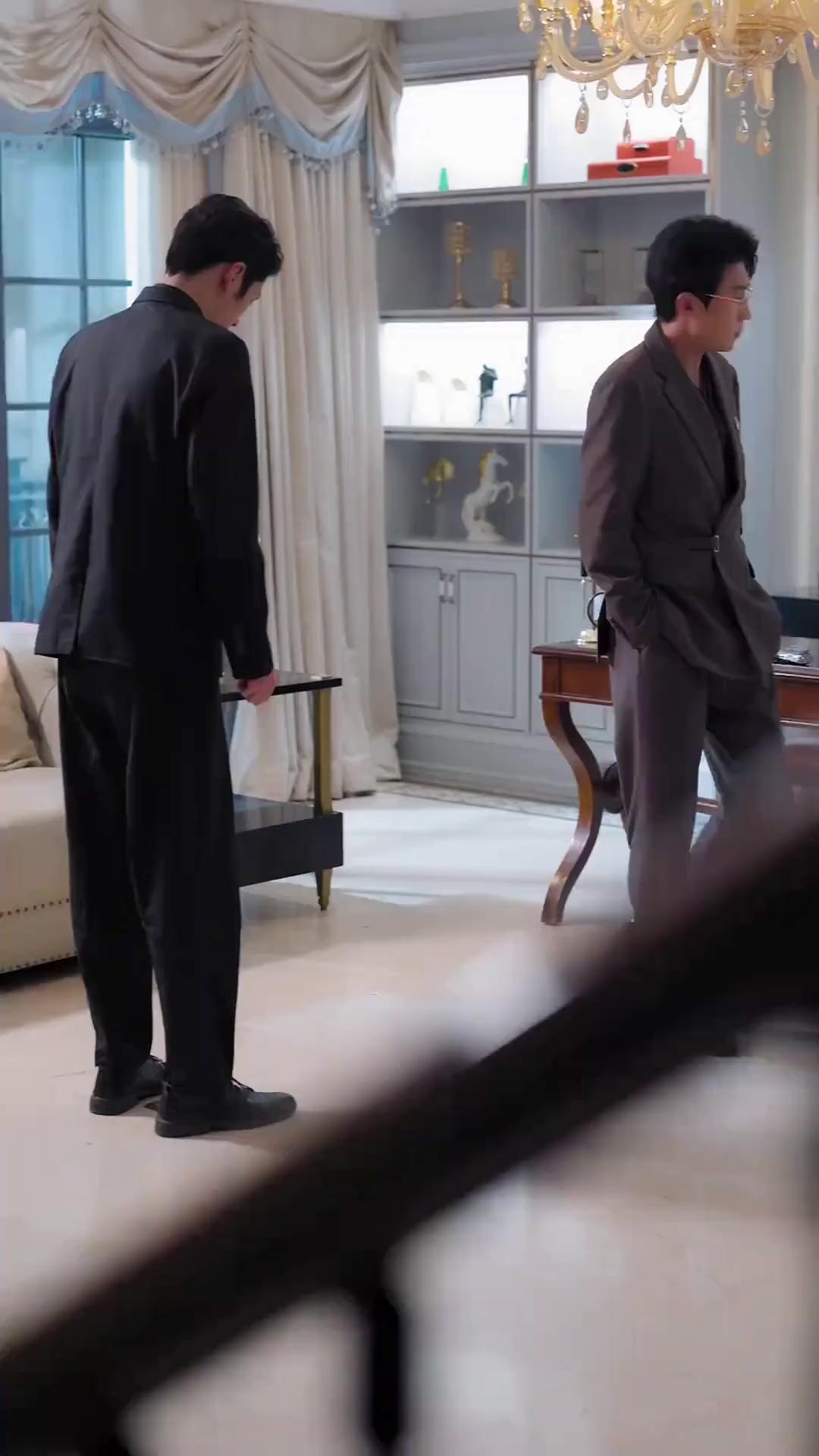 (Dubbed) Ms. CEO's Invincible Guard