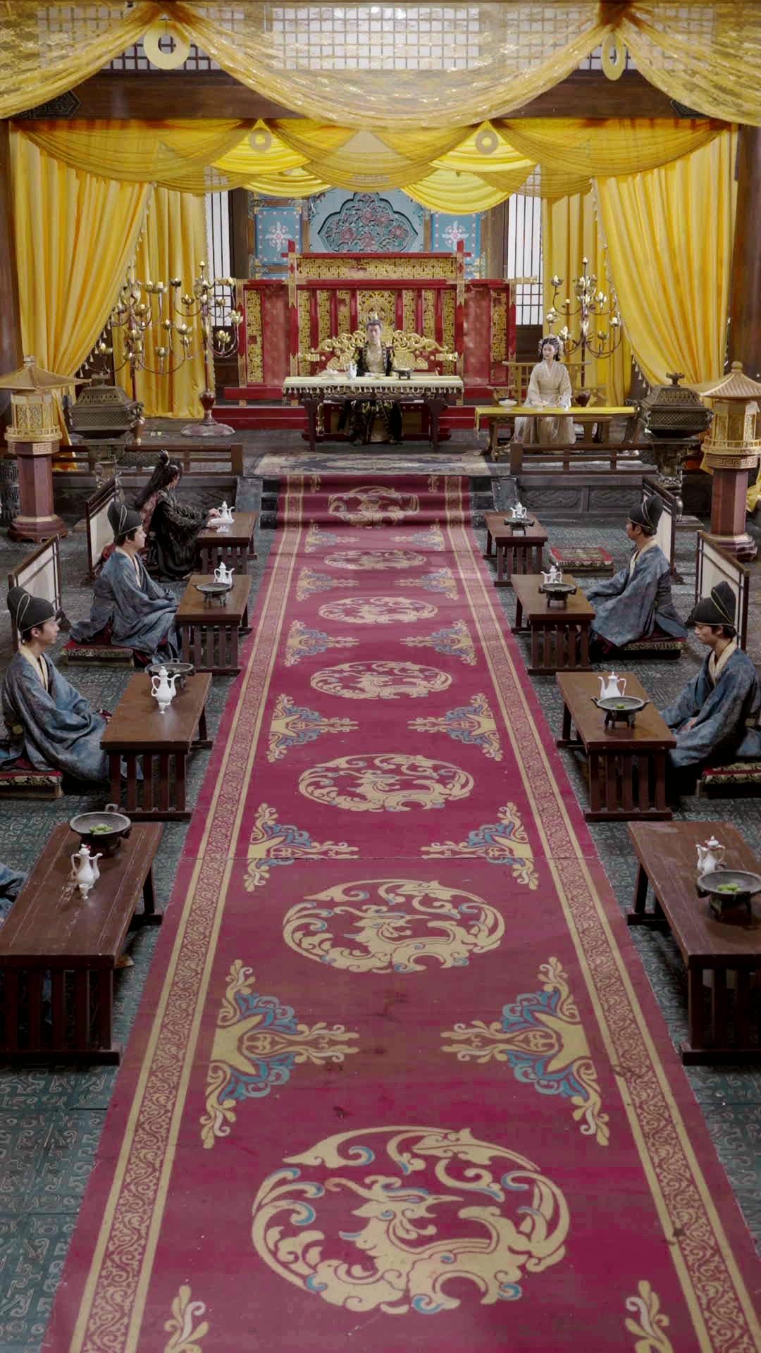 บัลลังก์หงส์