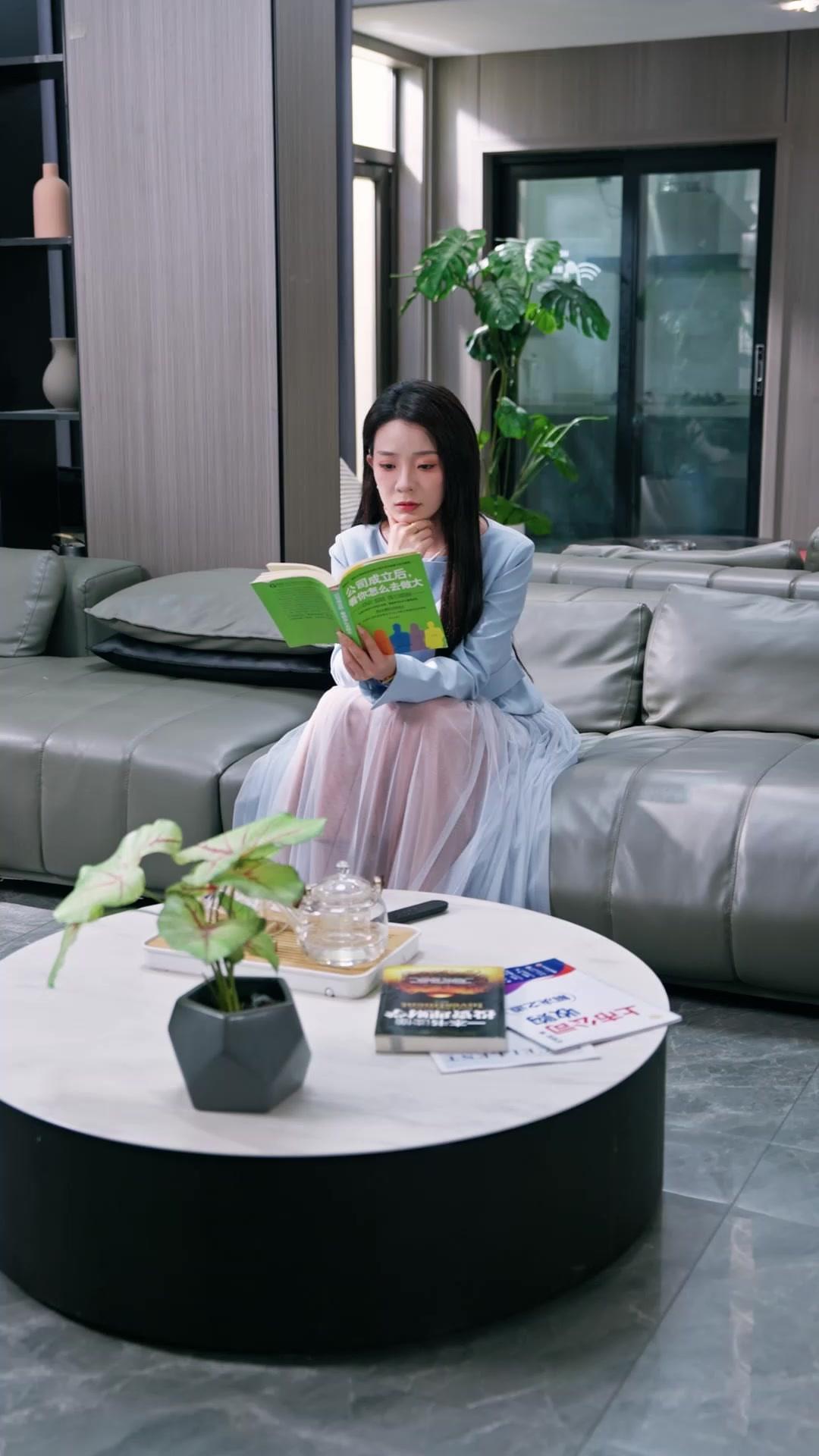  華麗逆襲！金絲雀變復仇女王