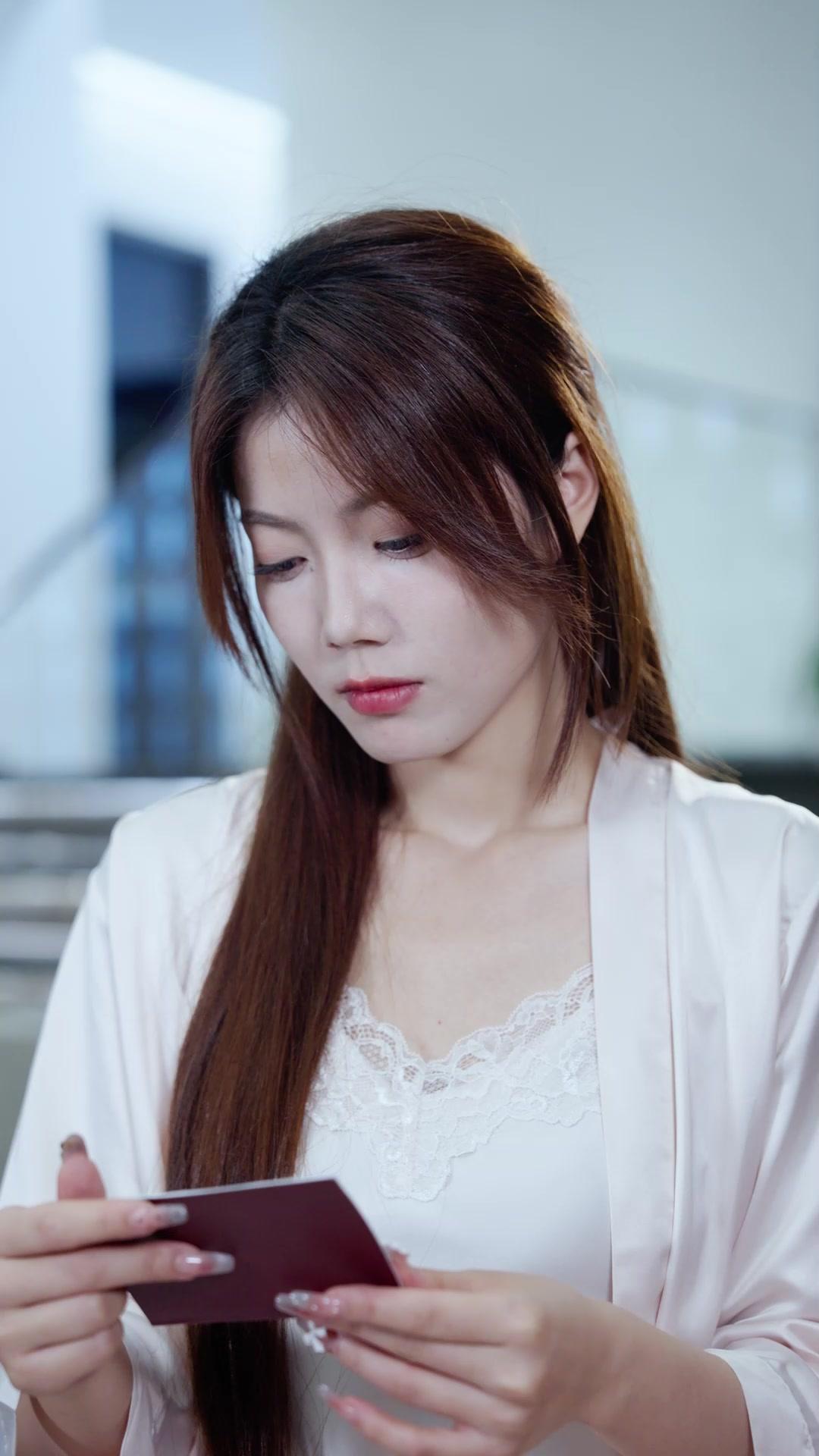 Secret King, Surprise Dad!