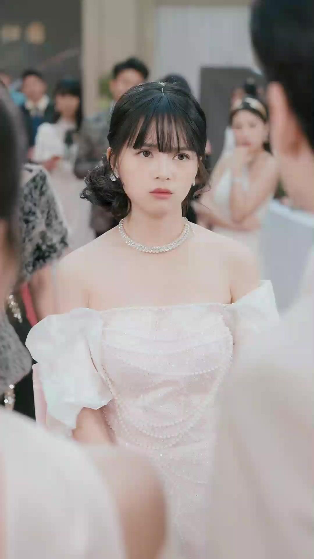 (พากย์เสียง) ทายาทเศรษฐีน้ำมัน