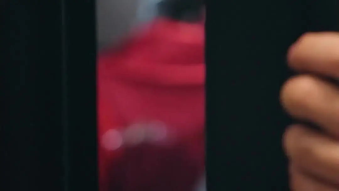 Reborn, I Captured My Ex's Uncle: The Red Silk Trap