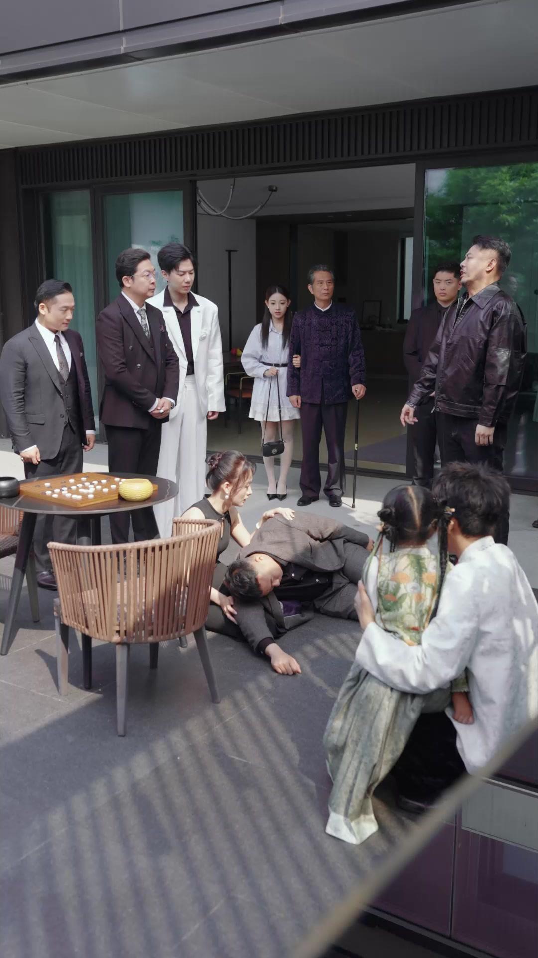 Si Jenius Catur Igo Berjari Emas