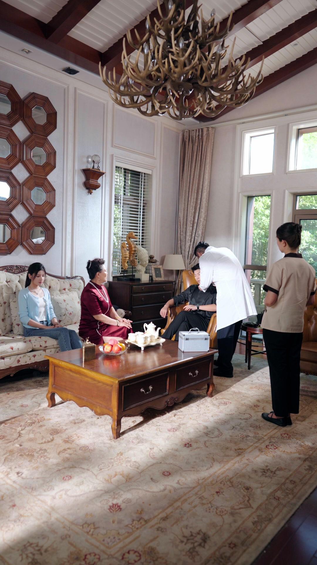 حب تحت الرماد