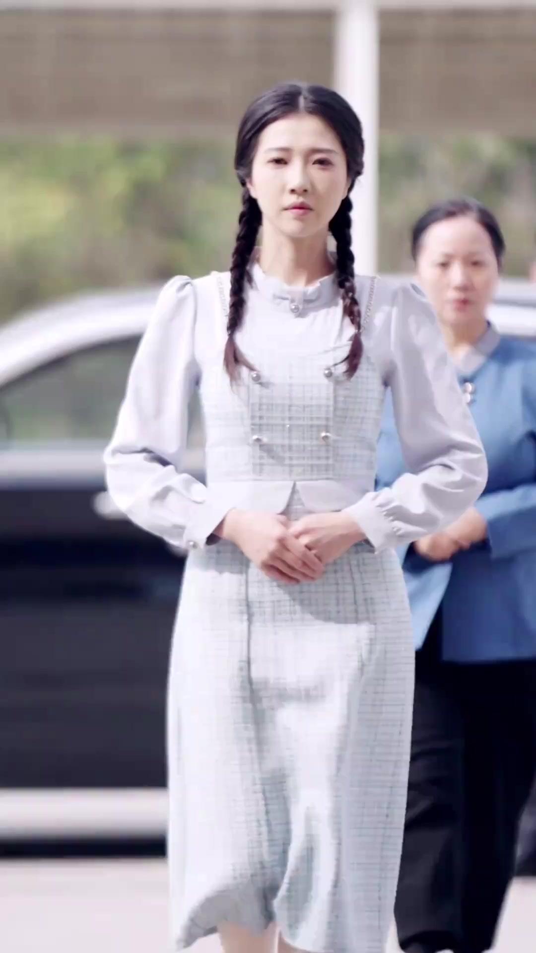 คุณหนูไร้มารยาท กลับมาแล้วจ้า