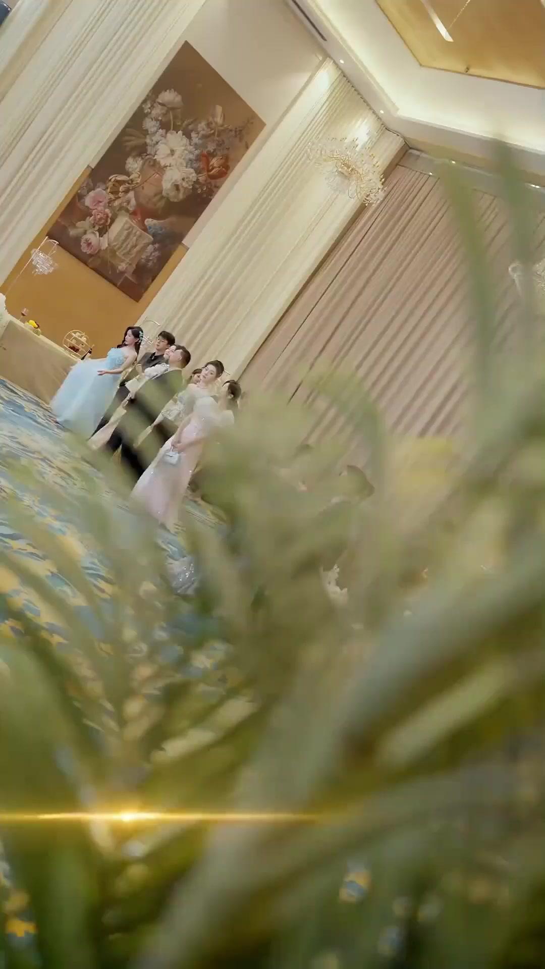 الحب مقابل العمر