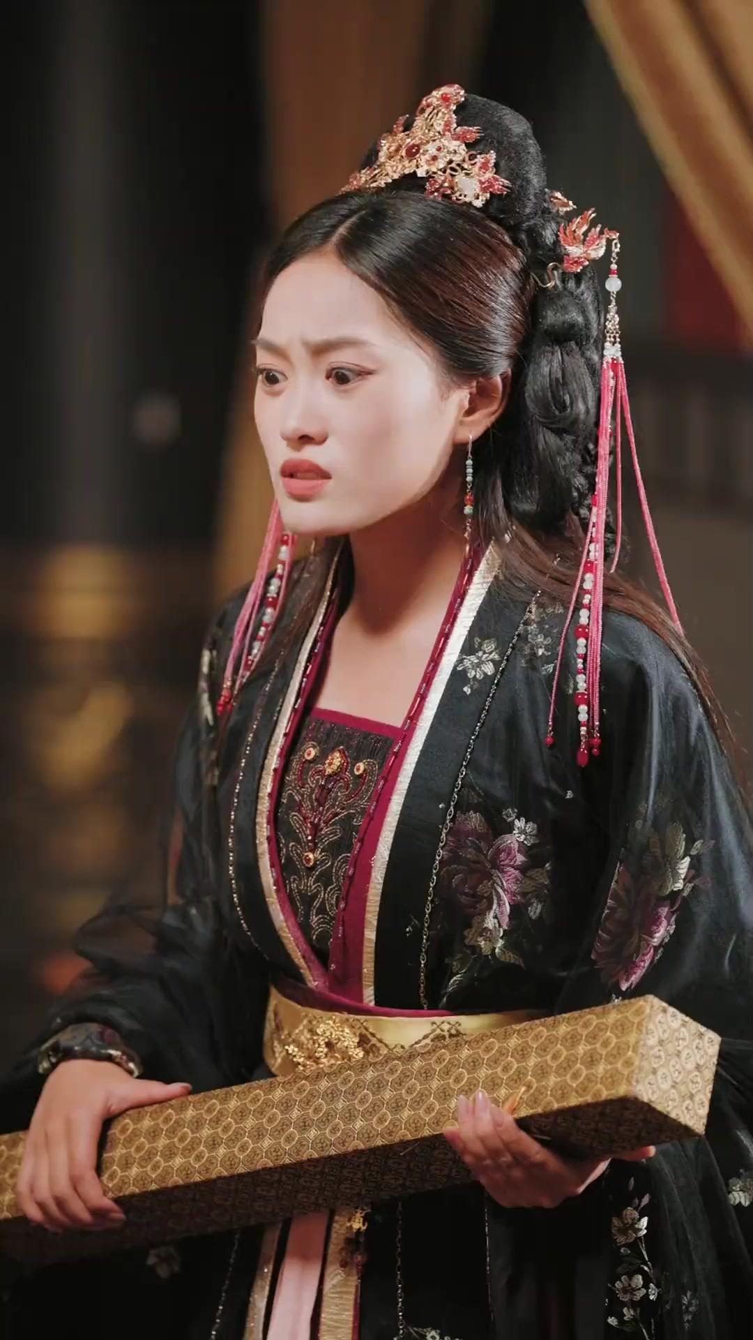 هدية السماء: المنقذ من بحر المعاناة