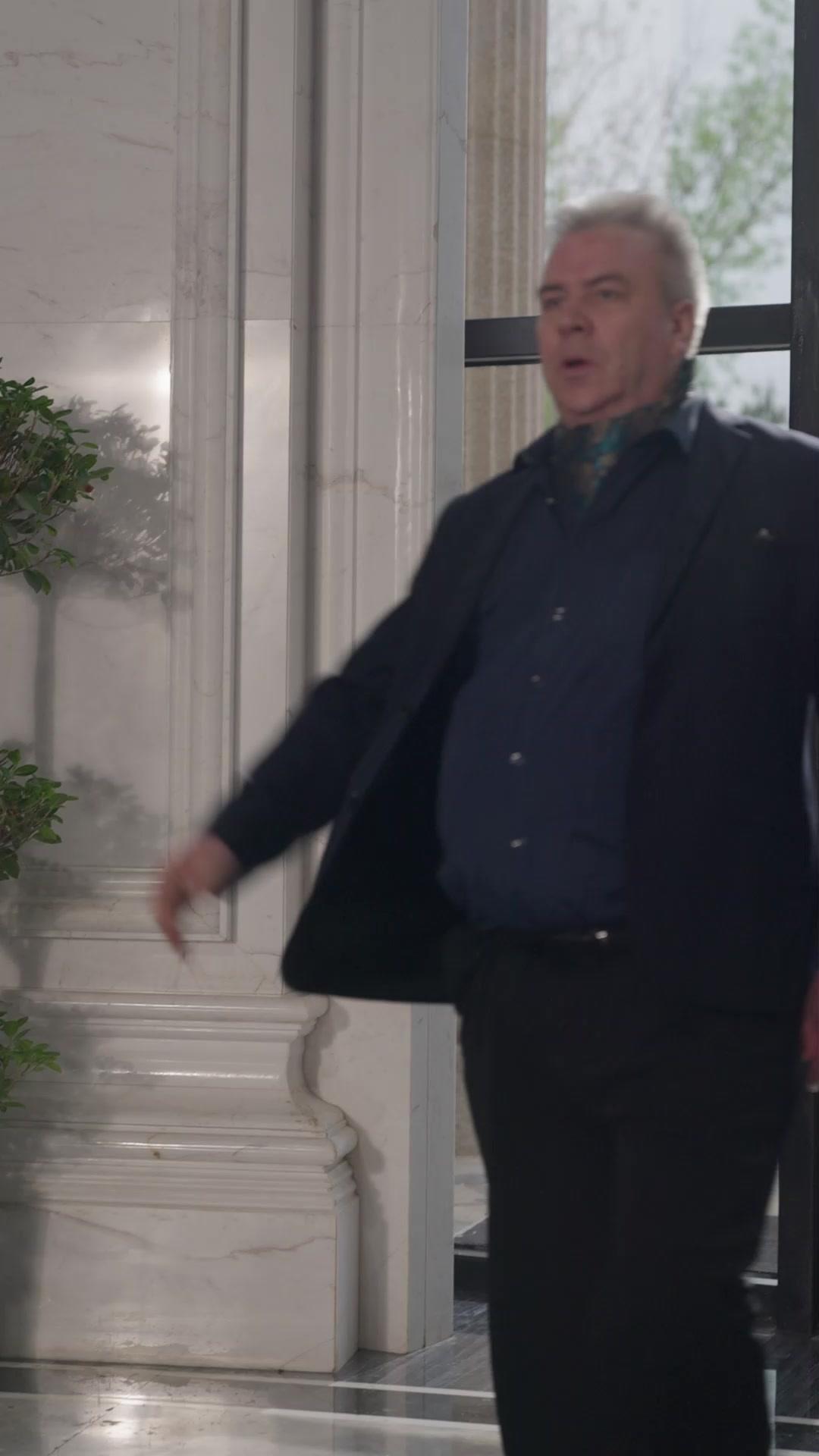 A Vingança da Esposa: A Queda do Traidor