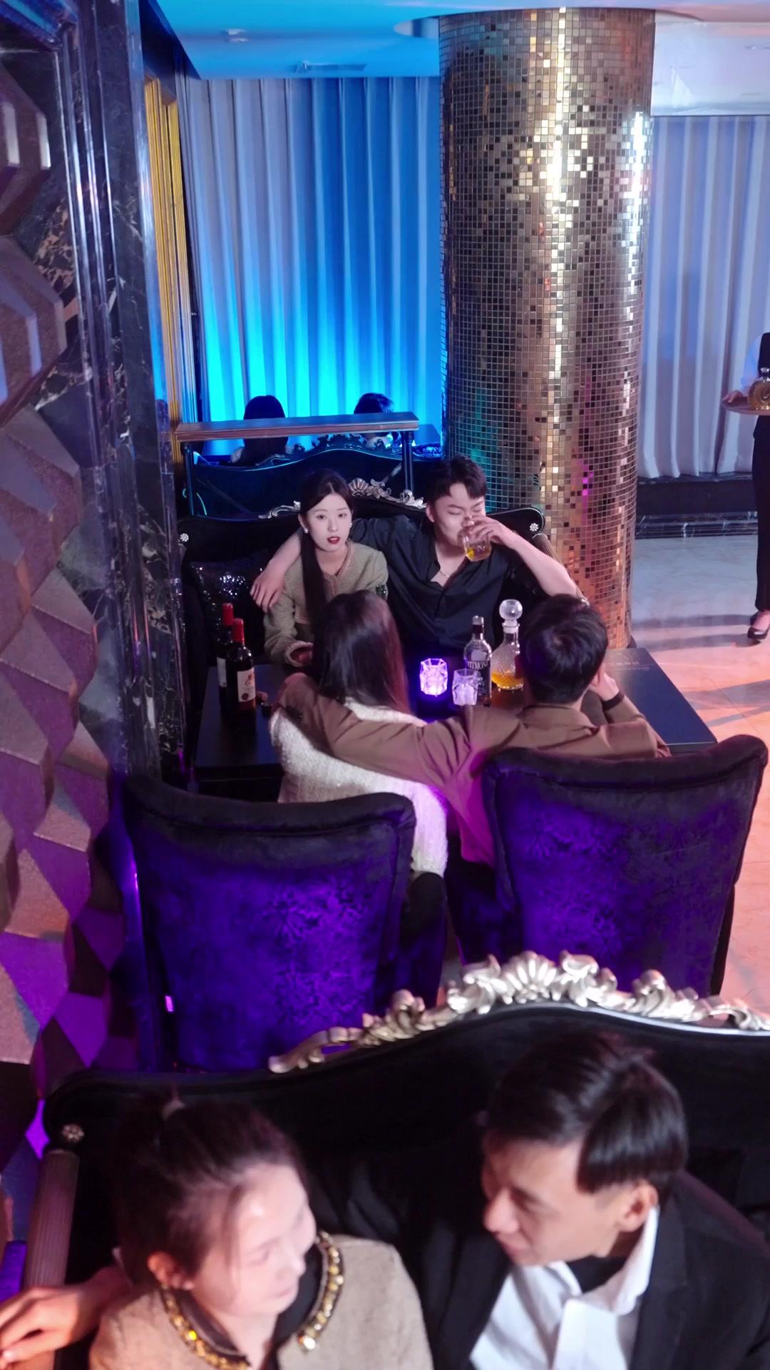 Oops! The CEO’s My Baby's Daddy