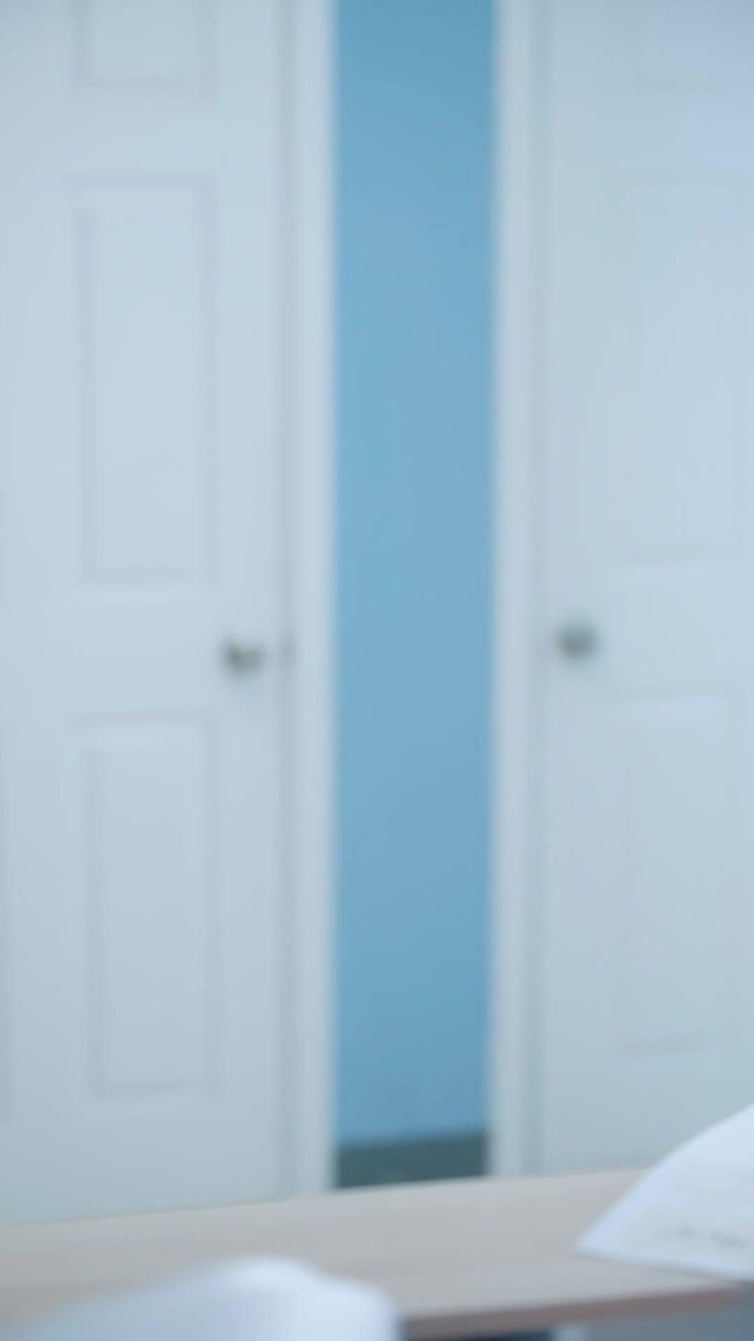 Cativa na Sua Gaiola de Ouro