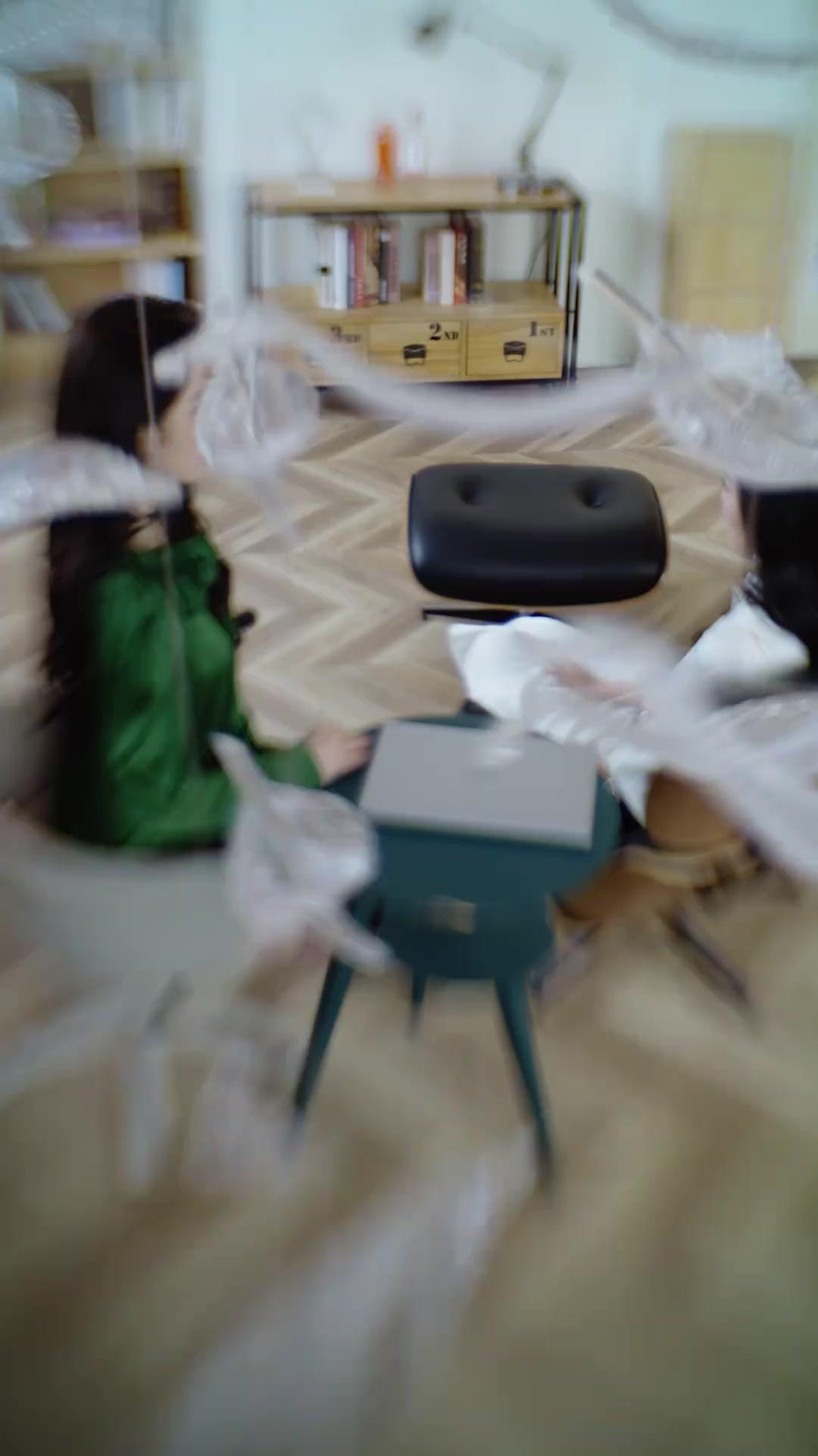 (Dubbed)Emerged from the Ashes