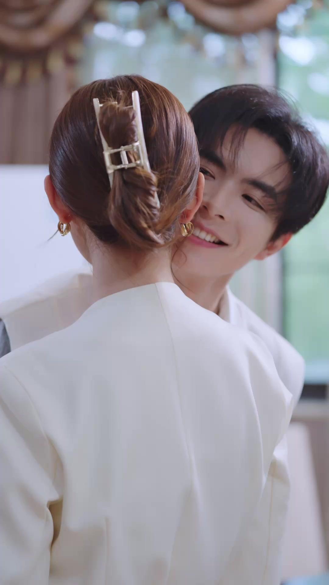 Meu Garoto é um Lobão Disfarçado!