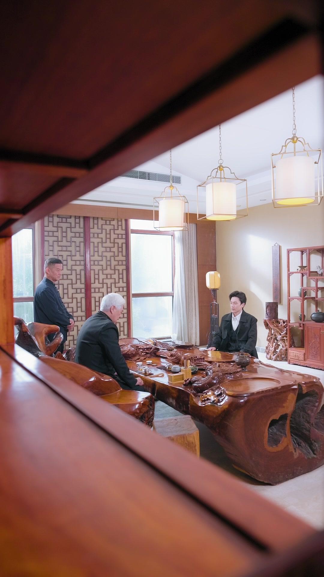 Ms. CEO's Invincible Guard