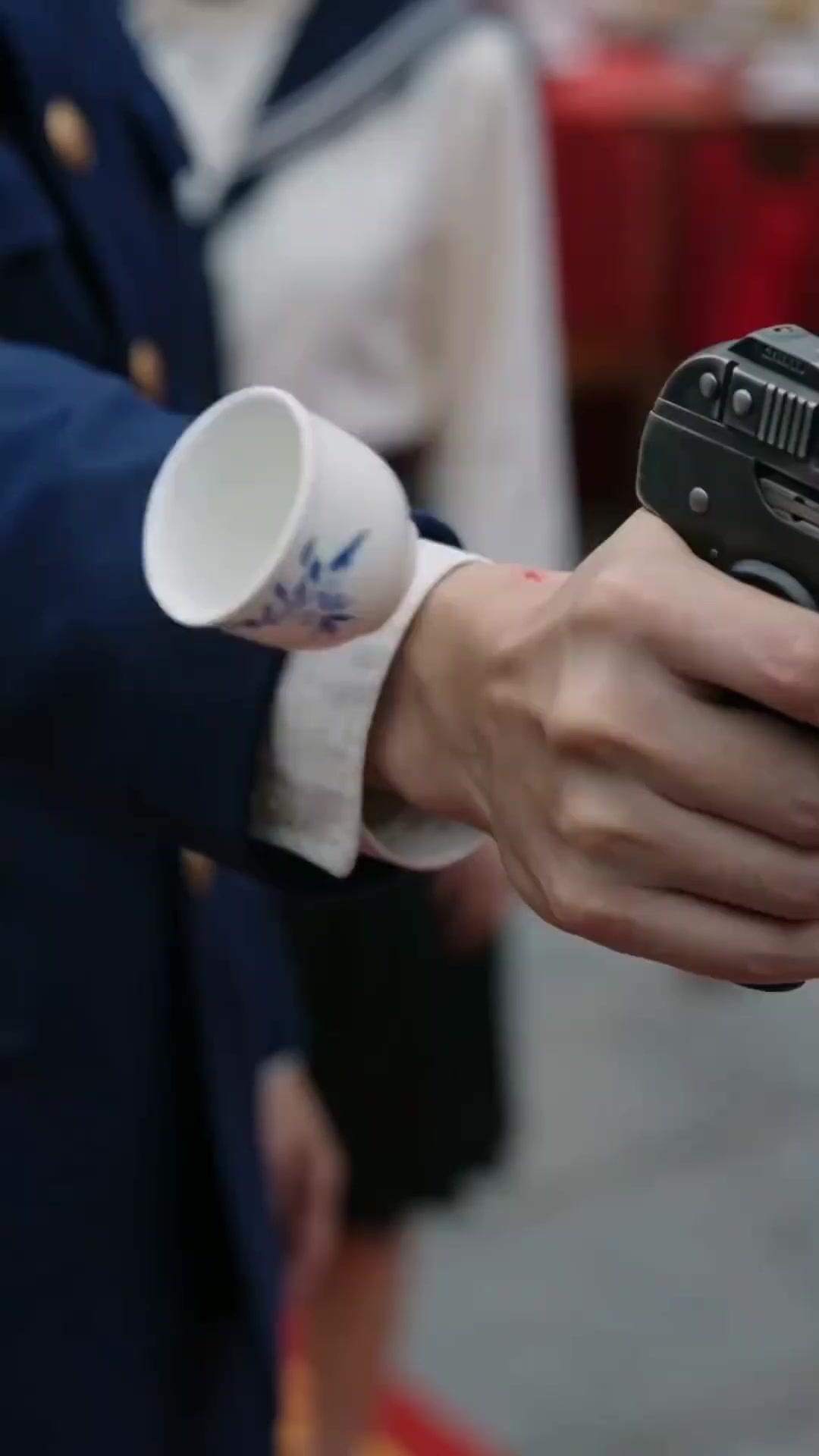 Putri di Tengah Kekacauan