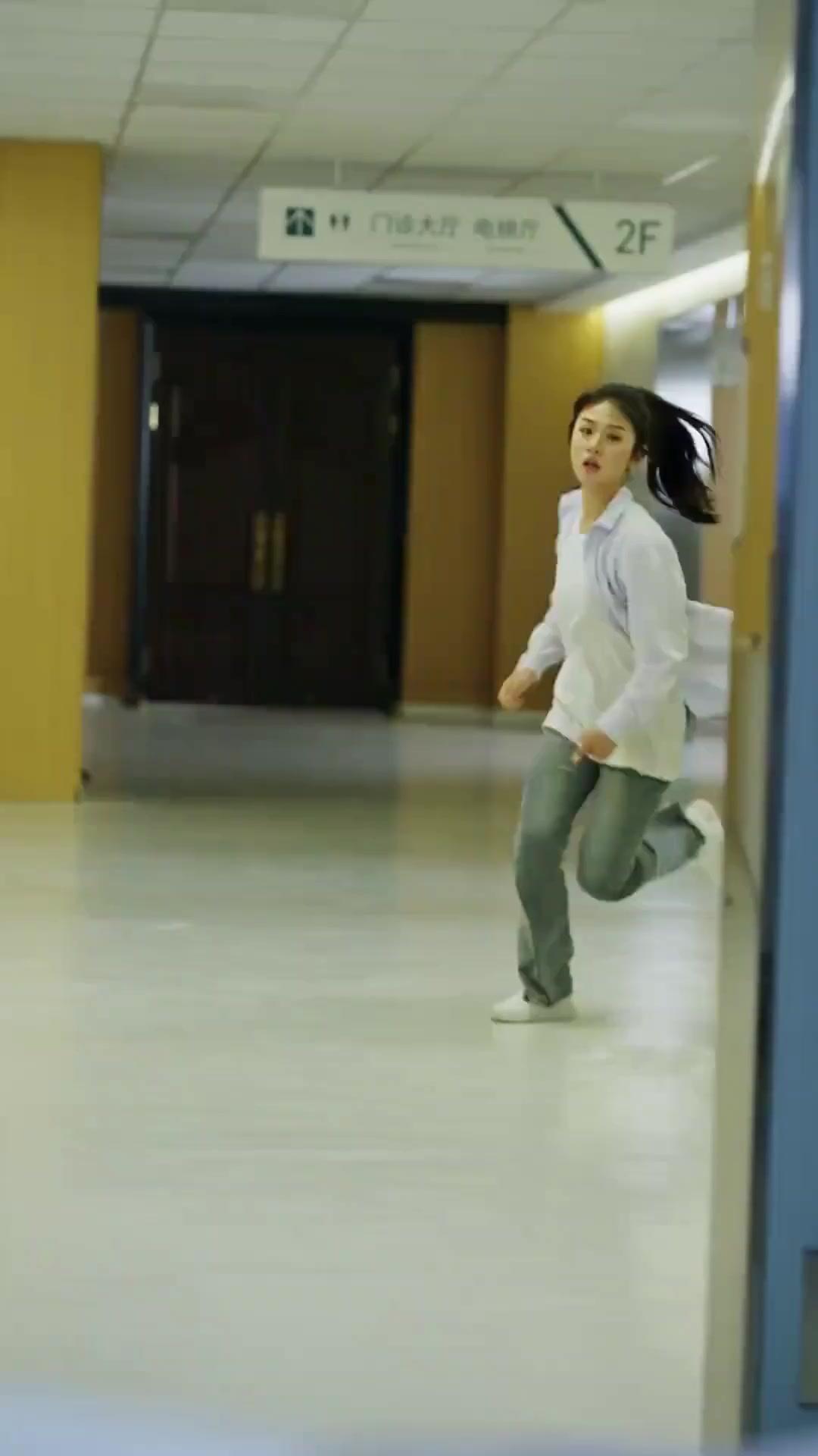 (Dubbed)Sorry Dad, I’m Better than Your Son!