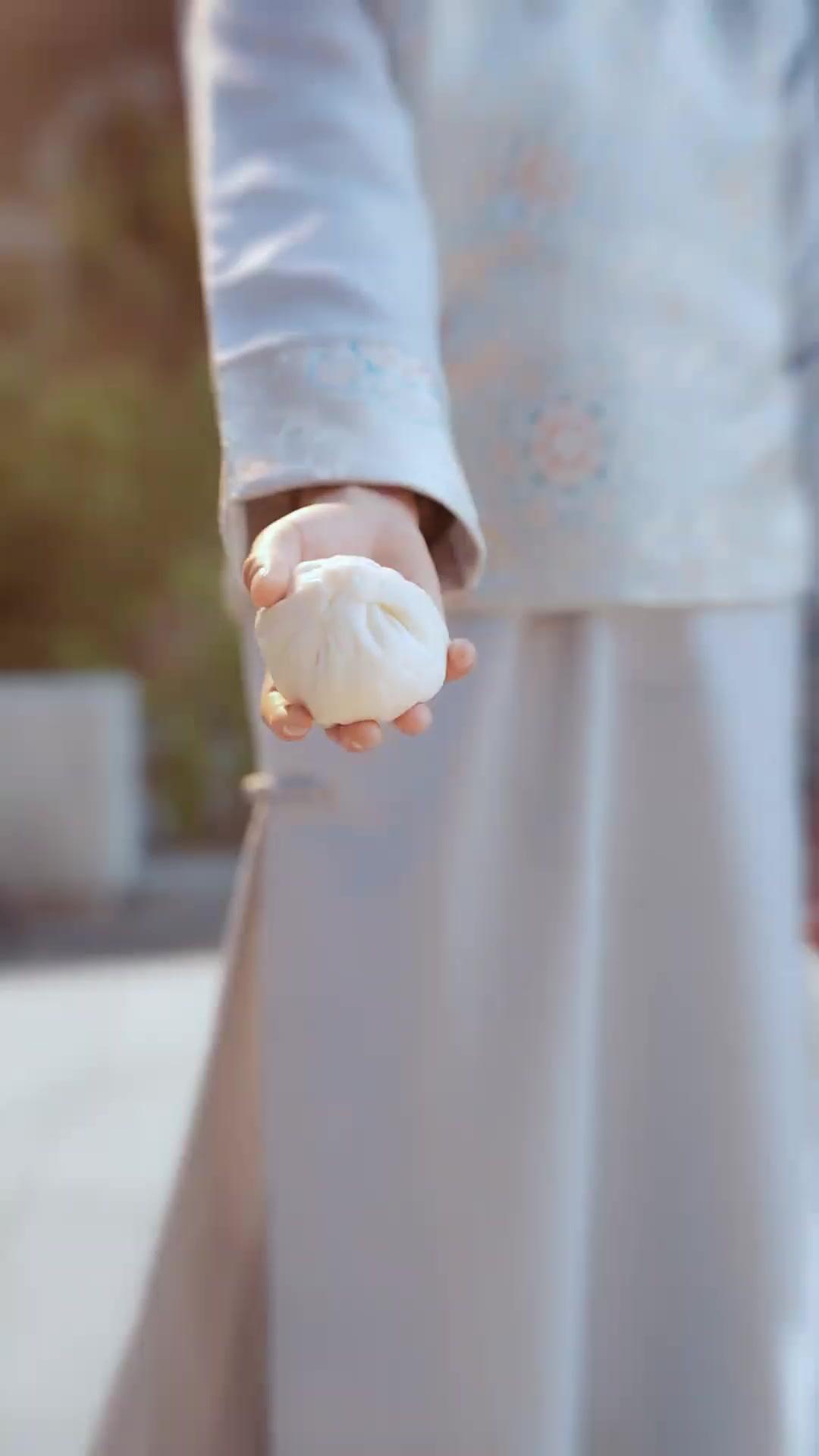 (Dublajlı) Dilenci Kılığına Saklanan Kral