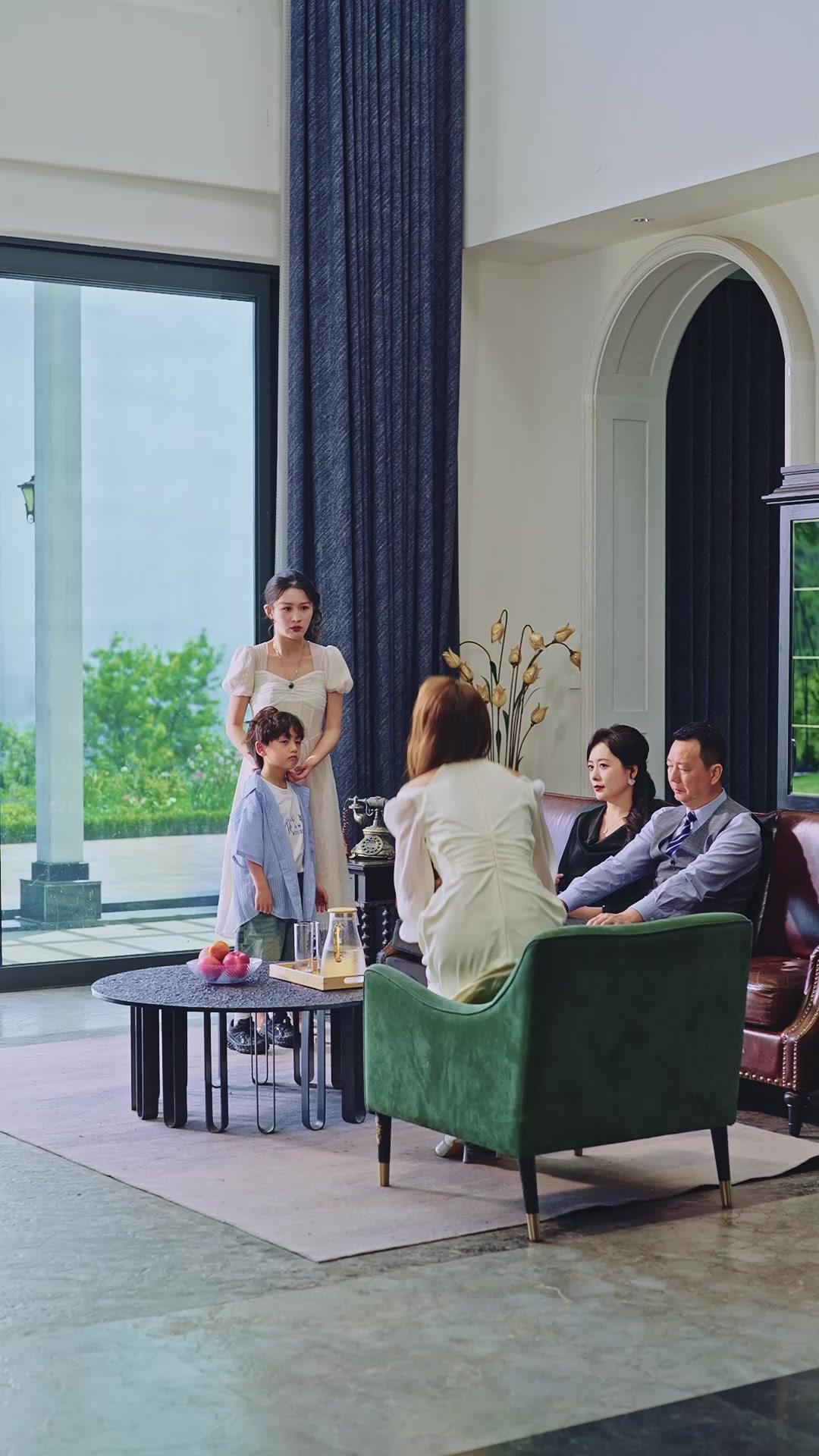 Putra bintang selamatkan ibu