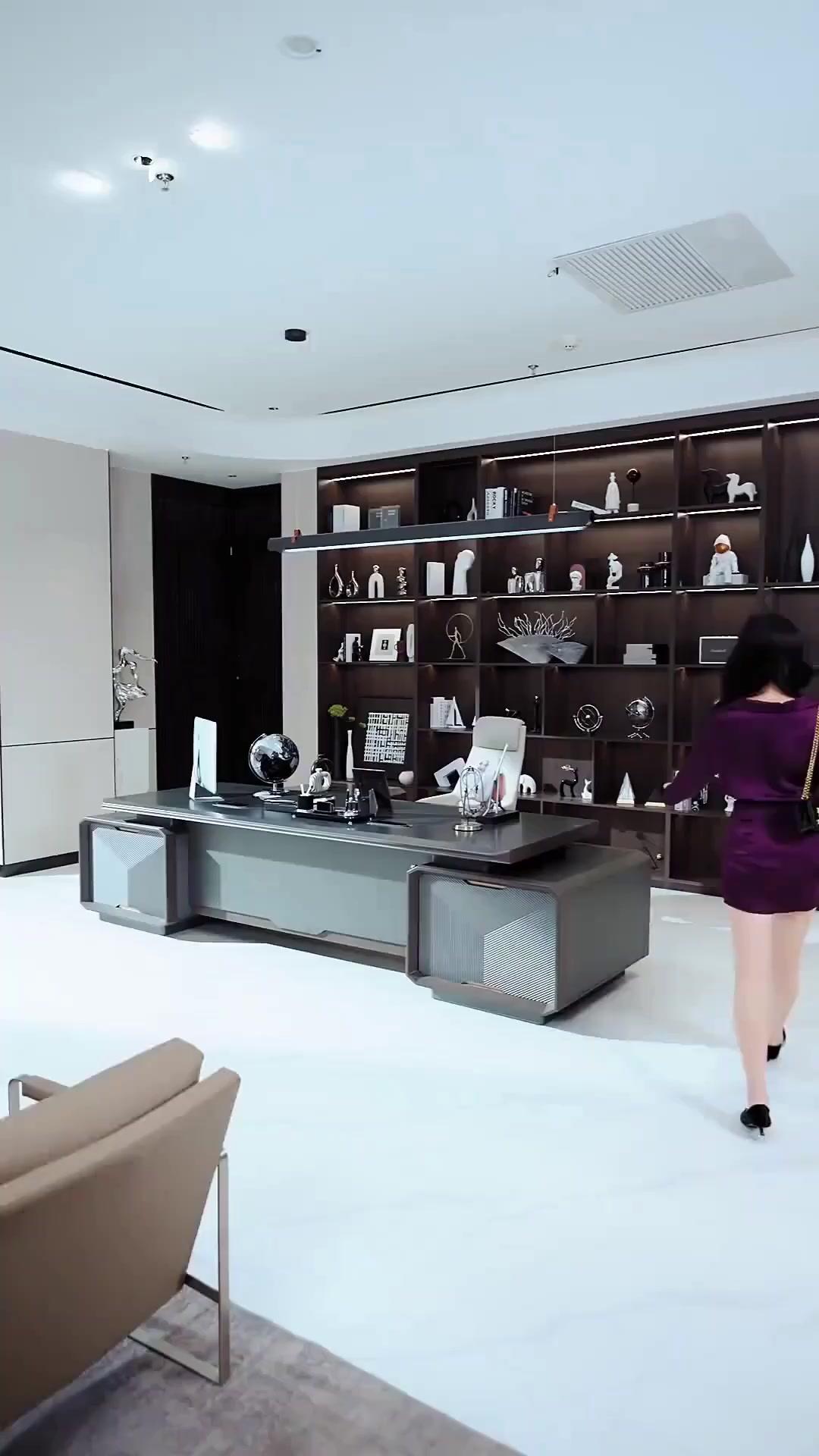 (Doblado) Sombra del pasado