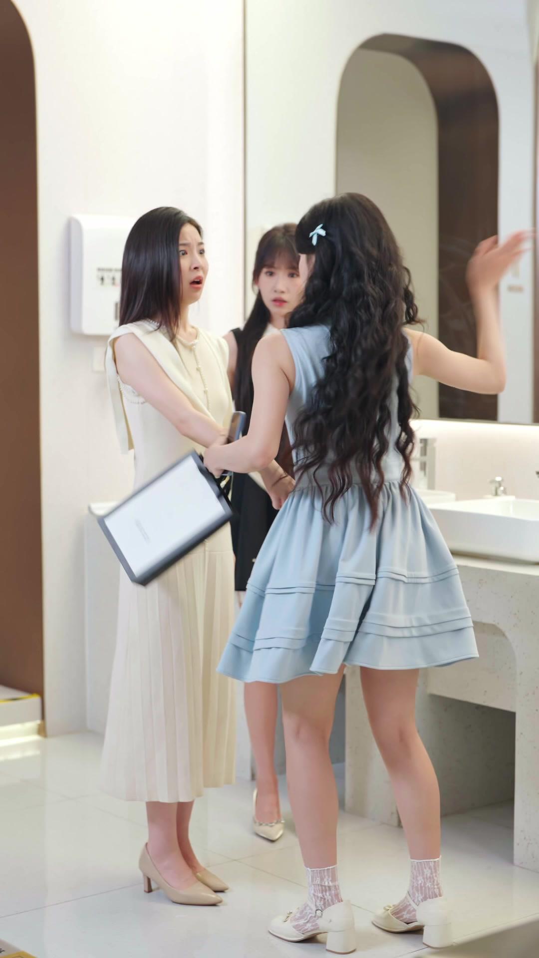 Figuran Jadi Ratu Cerita