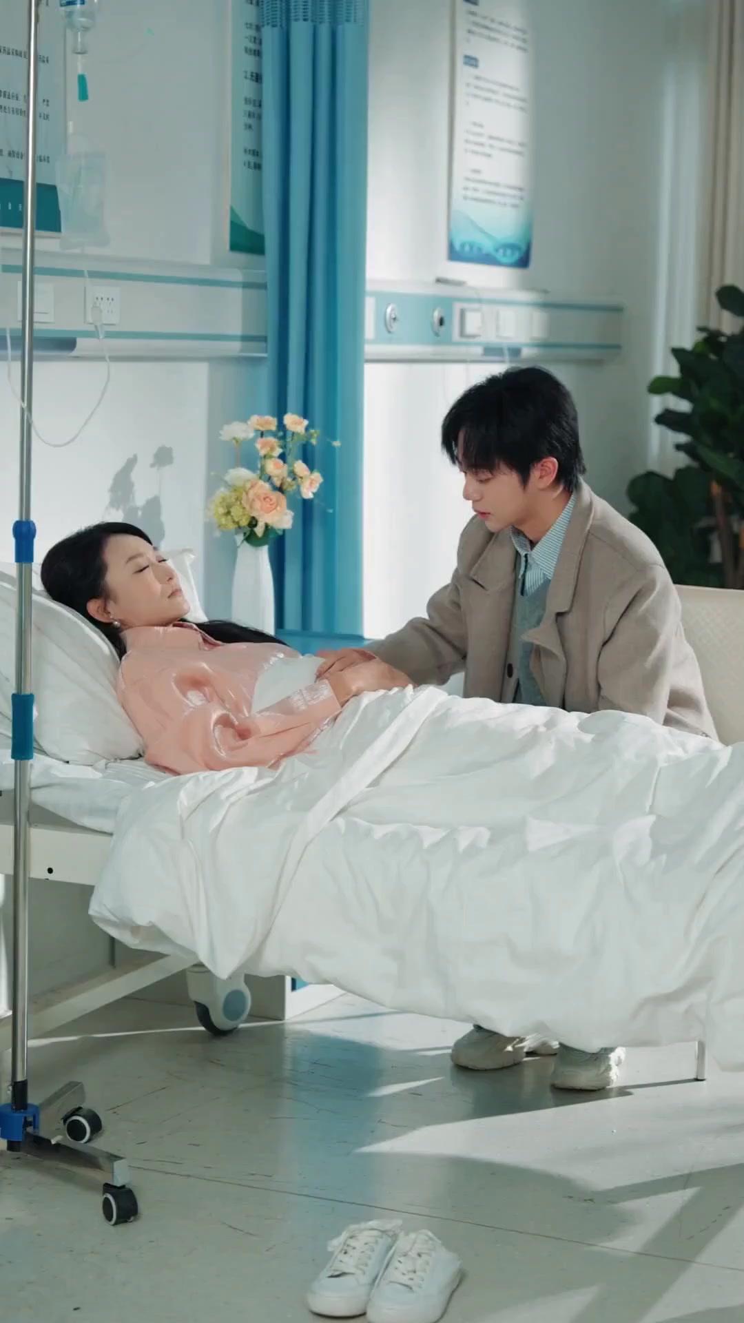 (Dubbed) Too Late to Love Him Right