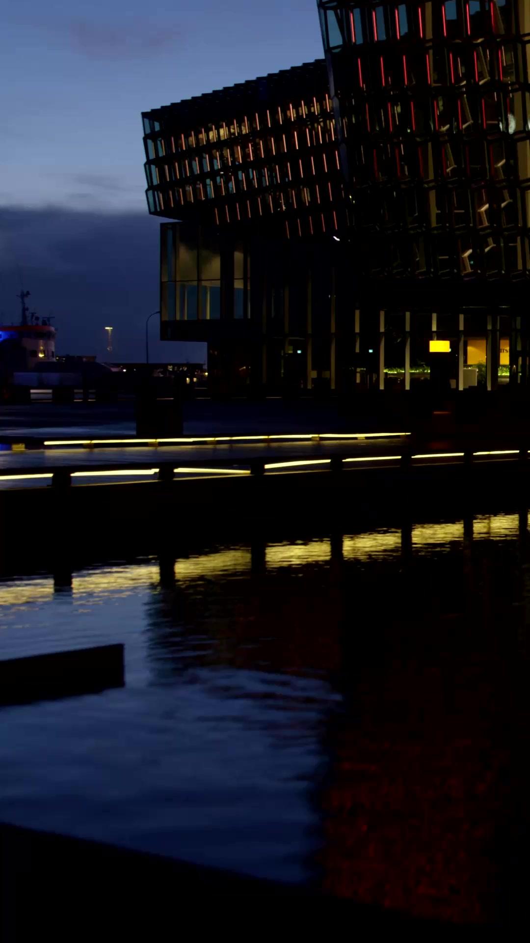 إلى أن نلتقي ثانيةً