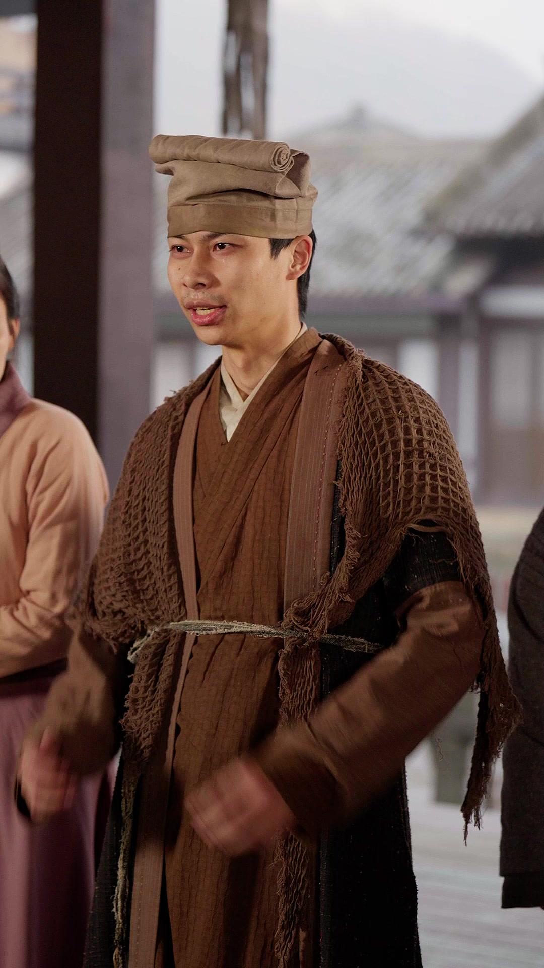 الطبيب المعجزة: إنقاذ العائلة بإبرة المصير