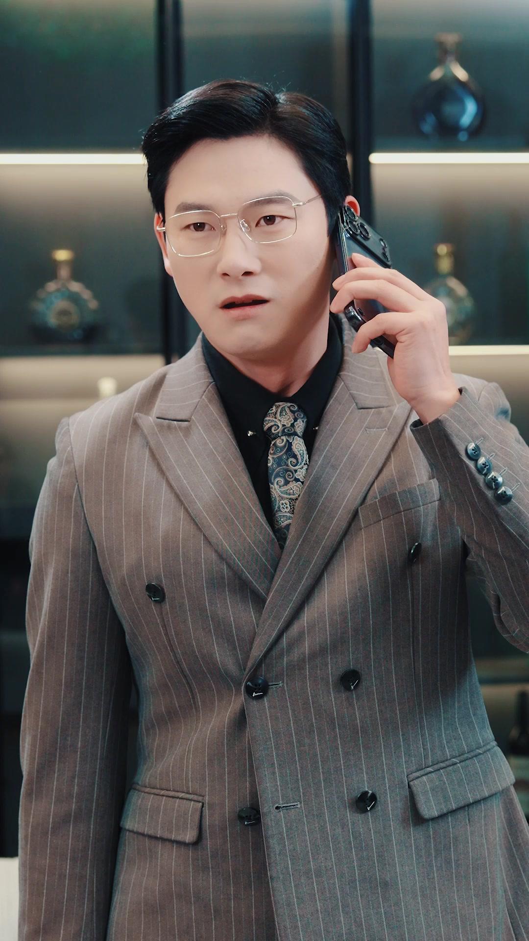 Jailed Loser? True All-Rounder God!