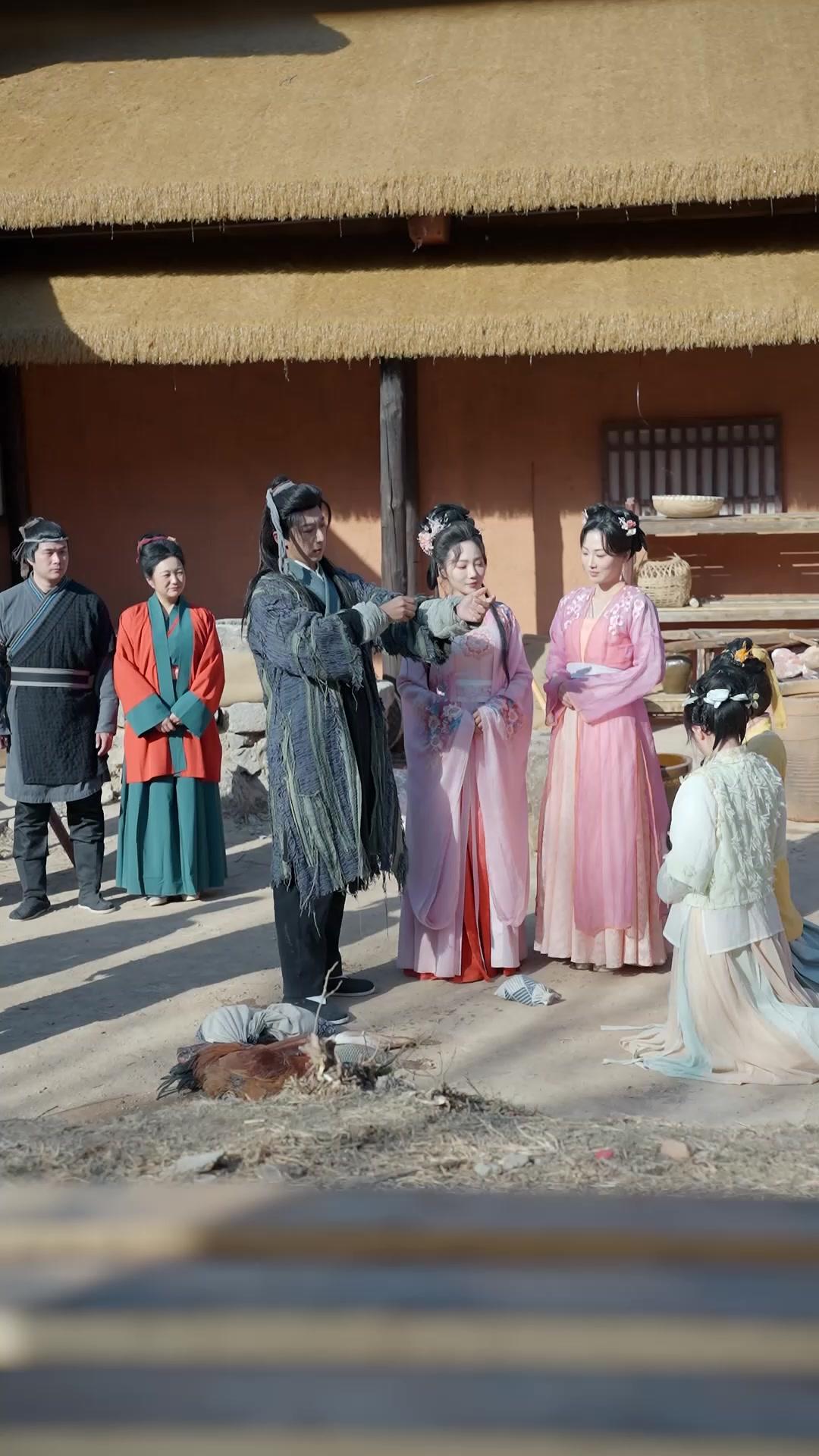 Reborn as the Village's Only Man! 