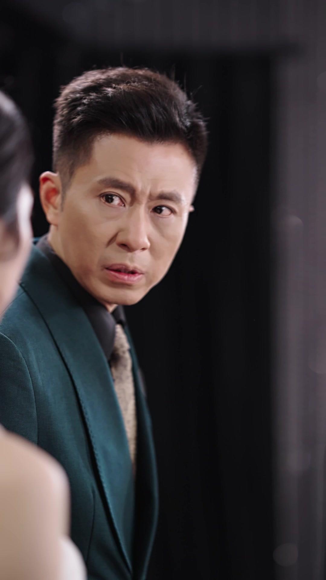 撩到個大佬，他超會撐腰的