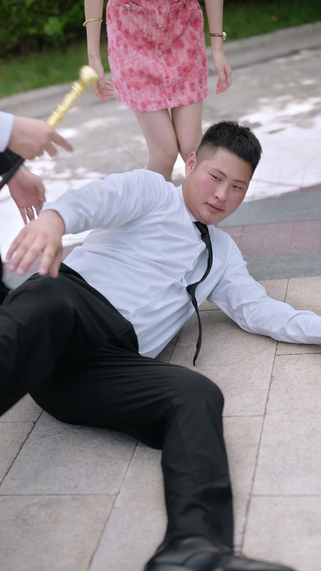 Daddy, Don’t Let Mommy Go