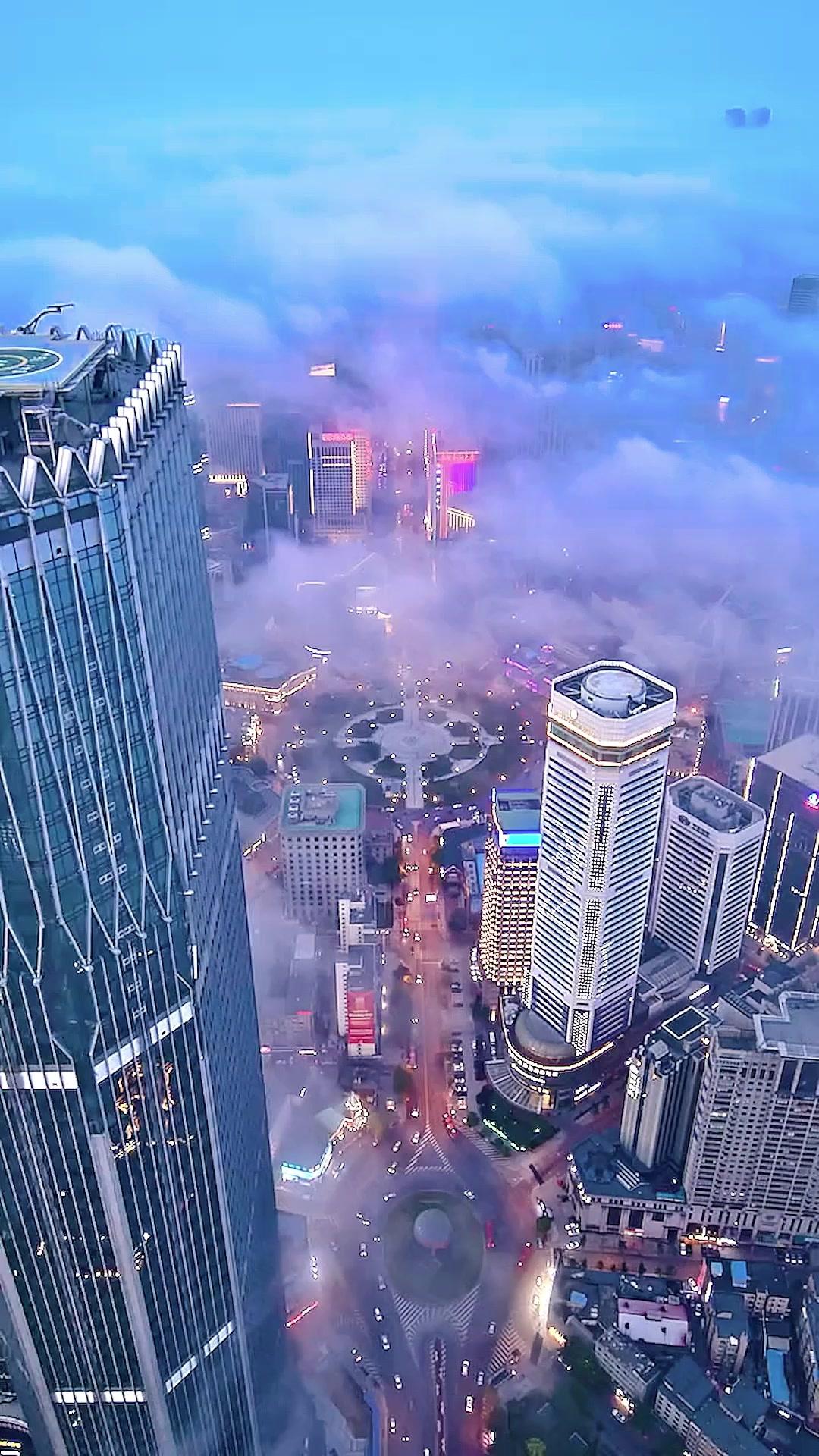 This Time, I'm Protecting My Bodyguard!