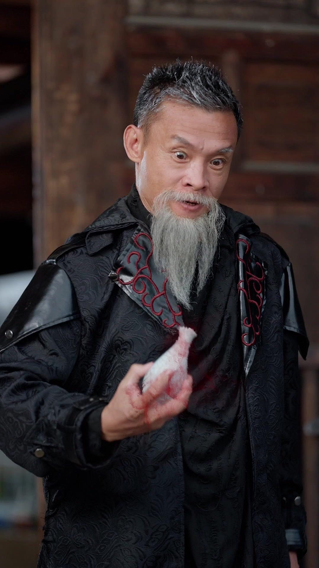 Turun Gunung Demi Cinta