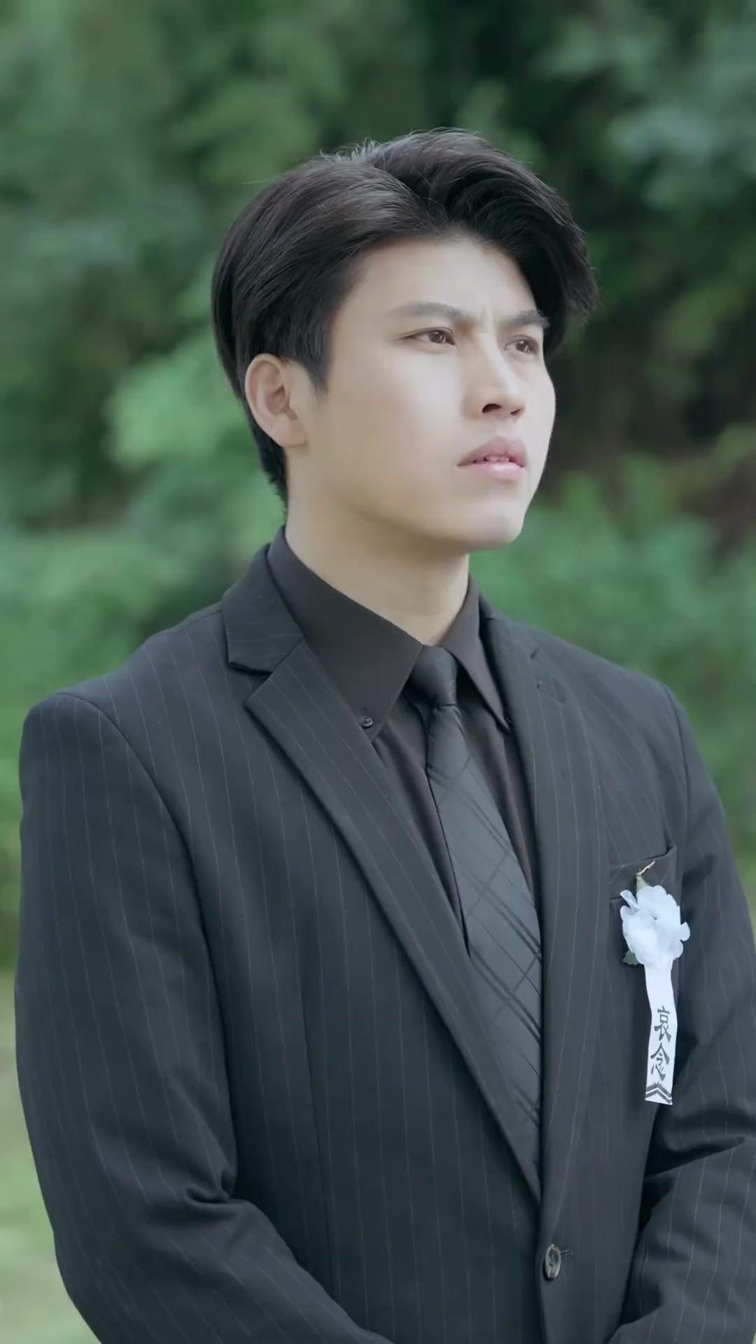 Sangue di Bugie, Lacrime di Verità