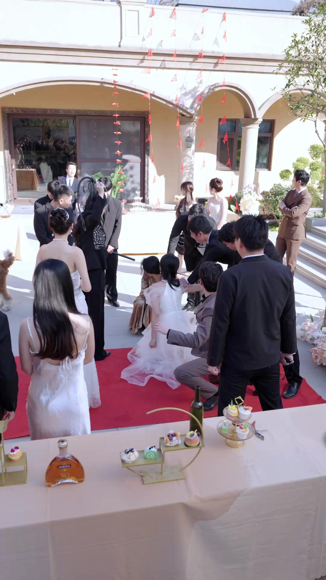 LA REVANCHE DE LA MÈRE TIGRESSE