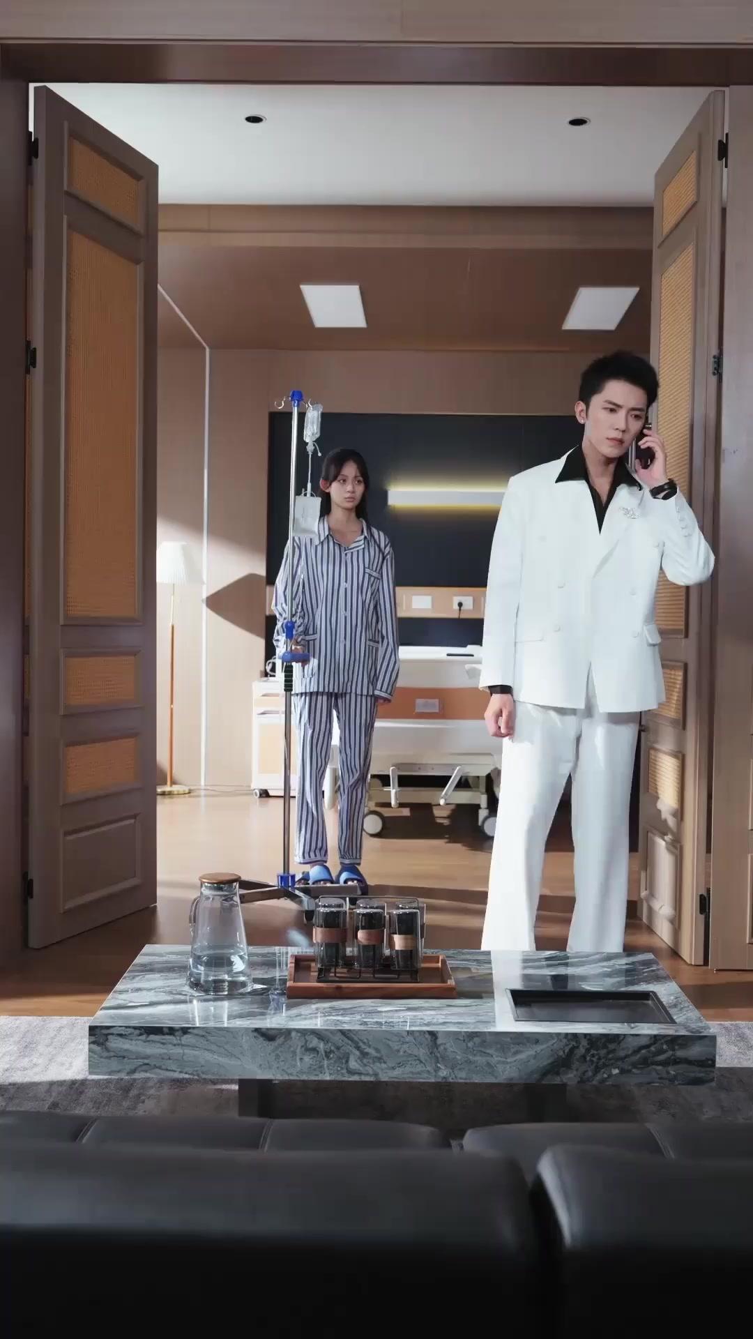 (더빙)죽어야 사는 언니들