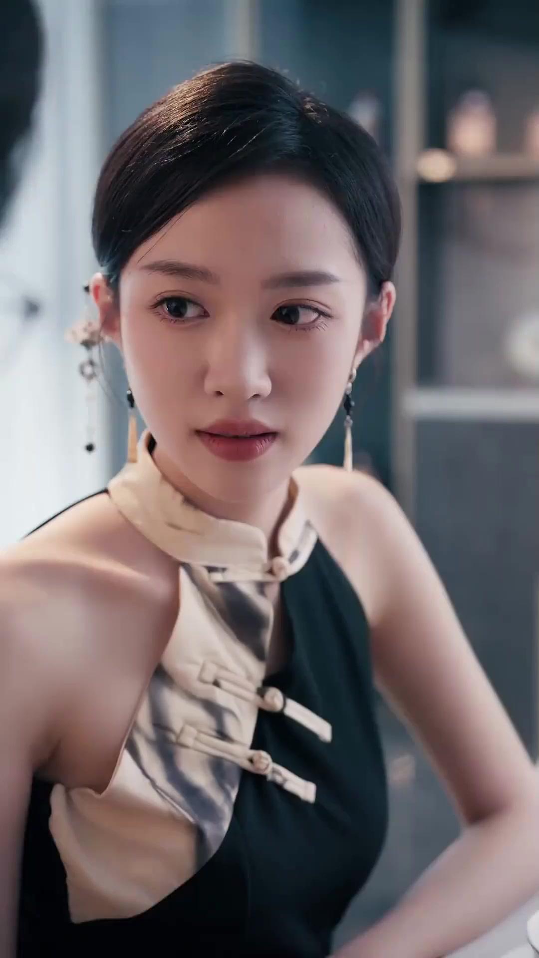 남편의 가면 뒤 얼굴