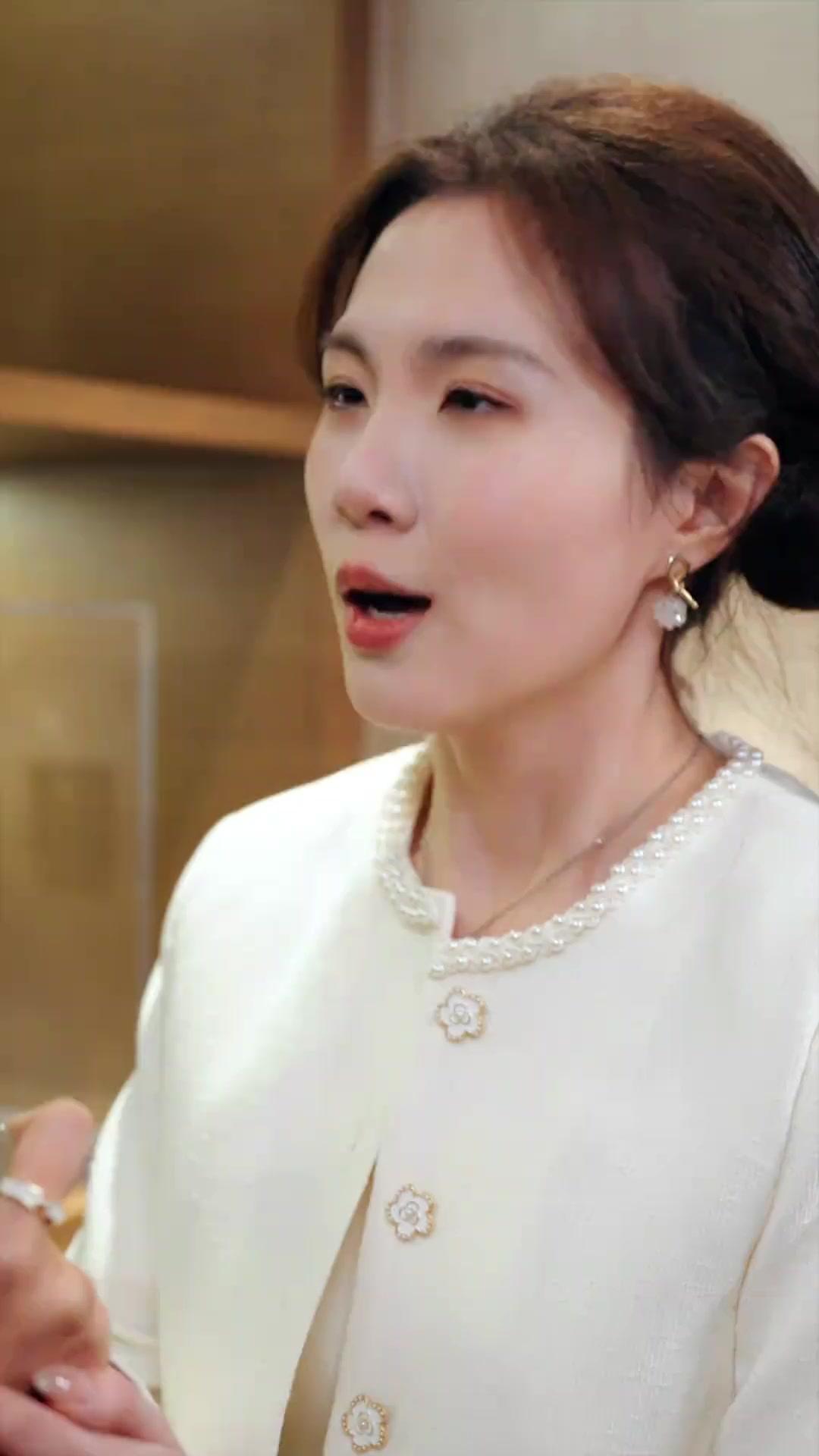 บำเพ็ญรักฟ้าลิขิต