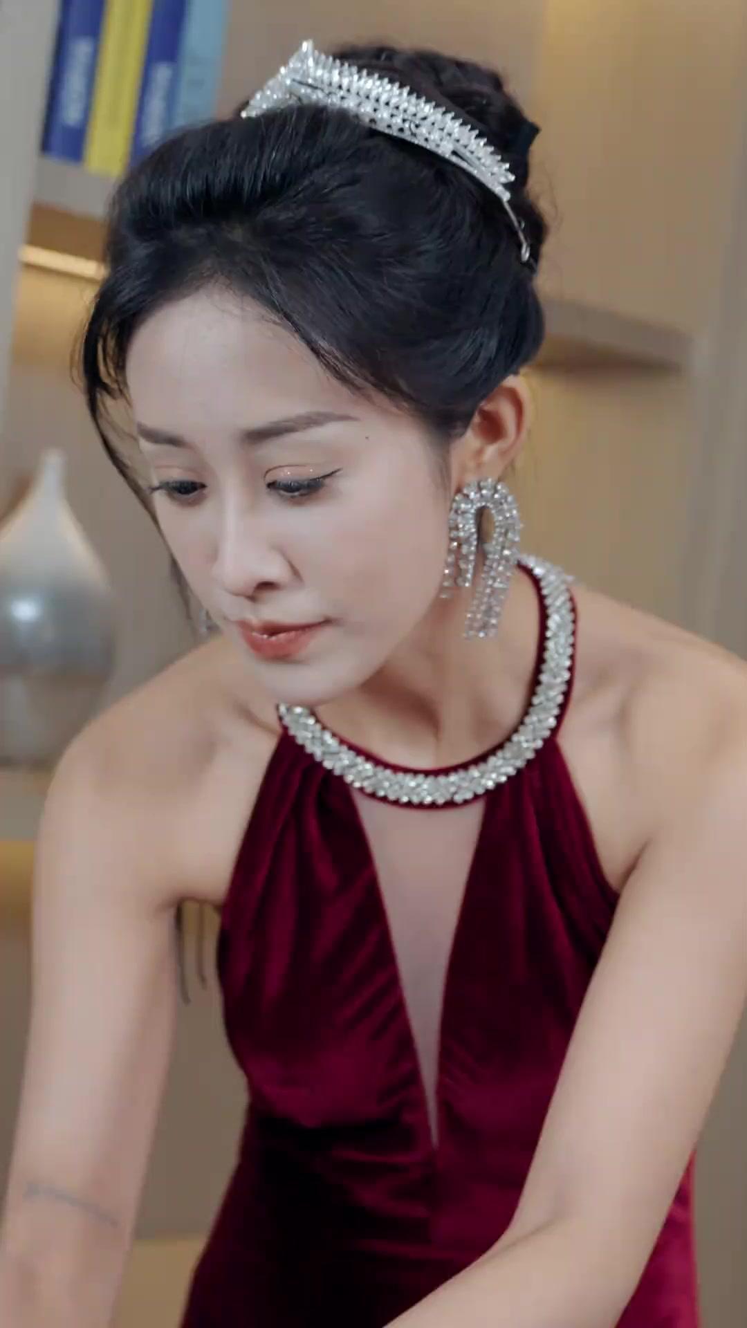 姉、参戦 ~結婚式で全部暴く~