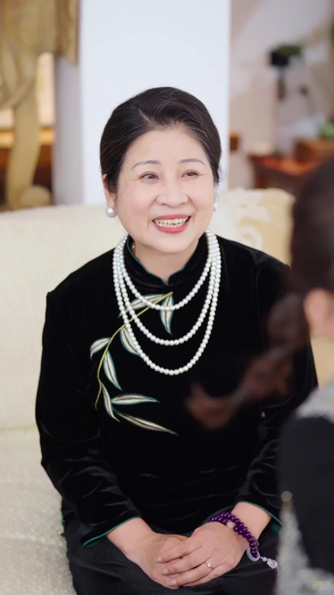 "남자 비서"에게 반했다면?