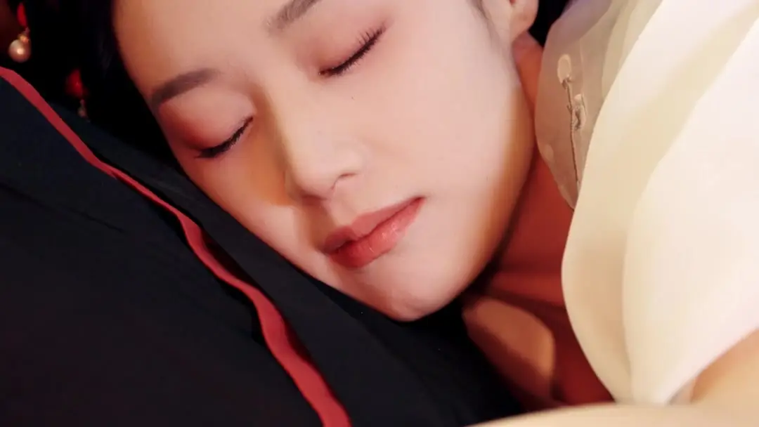 Minh Nguyệt Dẫn Tâm: Chiếc ngọc bội và giọt nước mắt không nói nên lời