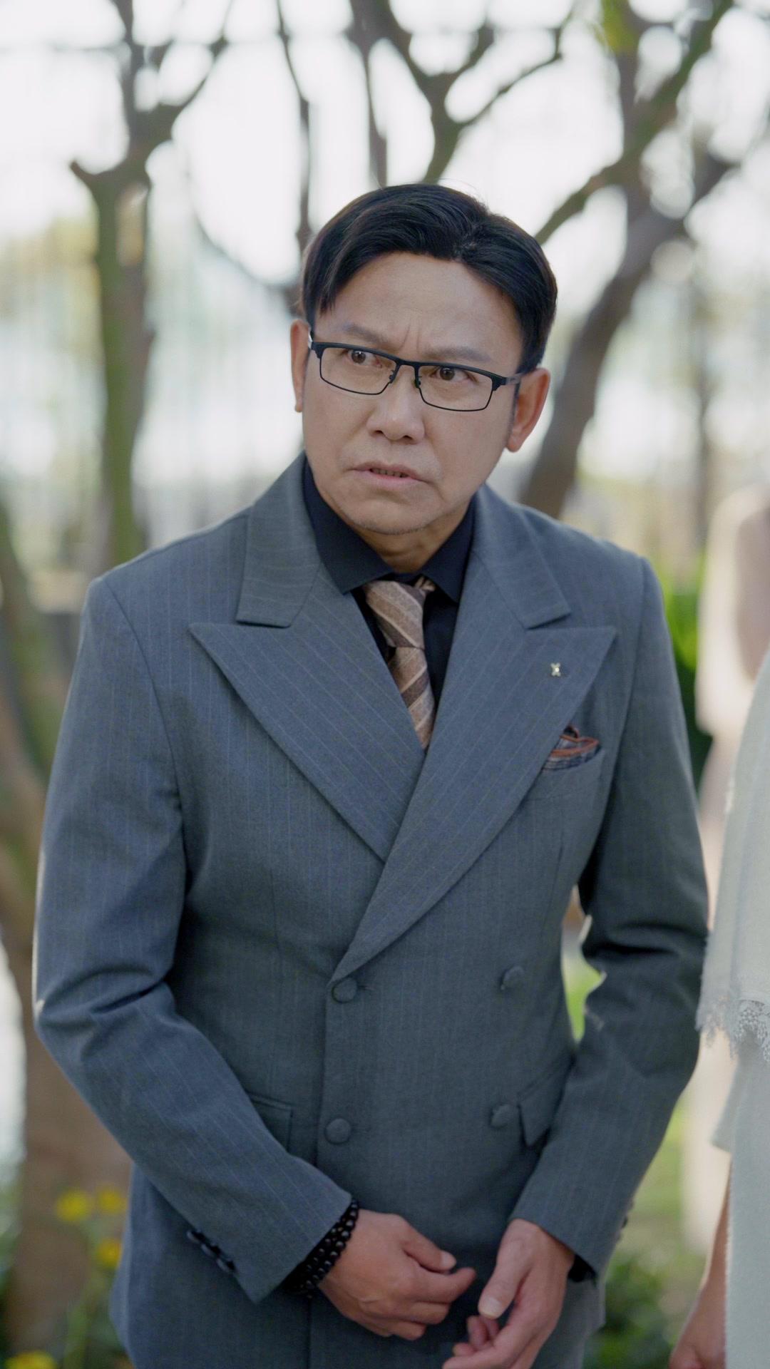 ¡Cuida más a mi esposa!