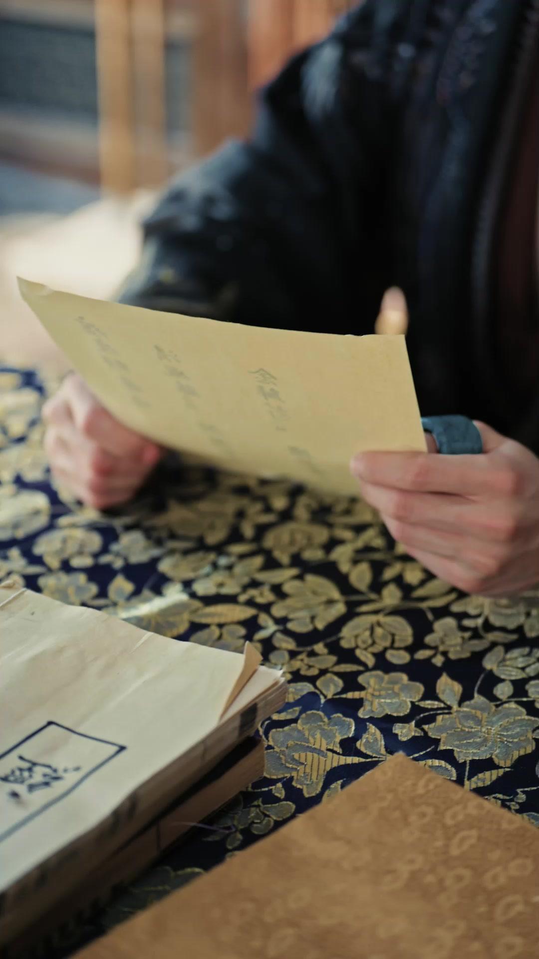 Renacer en sus manos