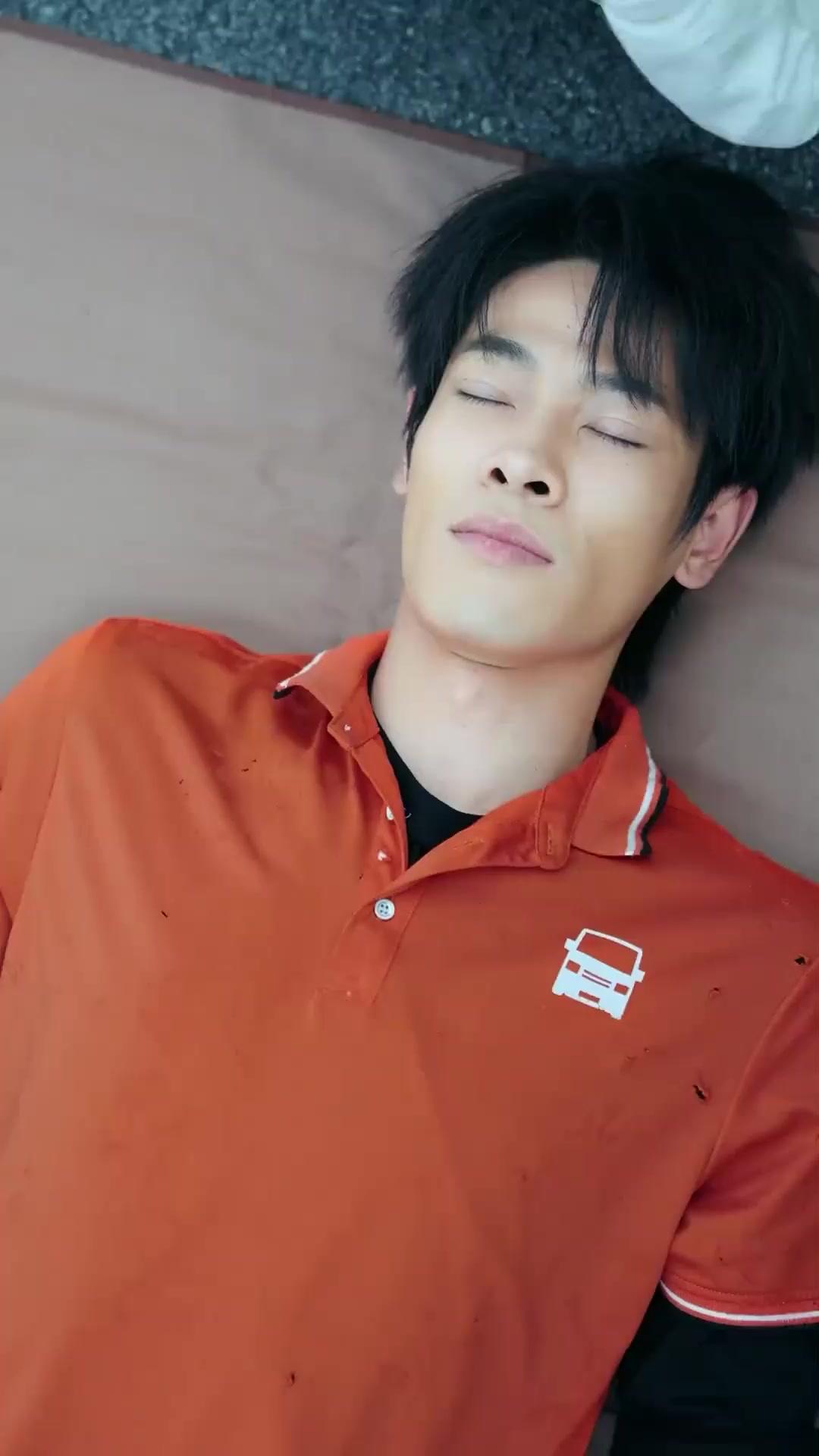 (Sulih suara) Kebangkitan Raja Balap